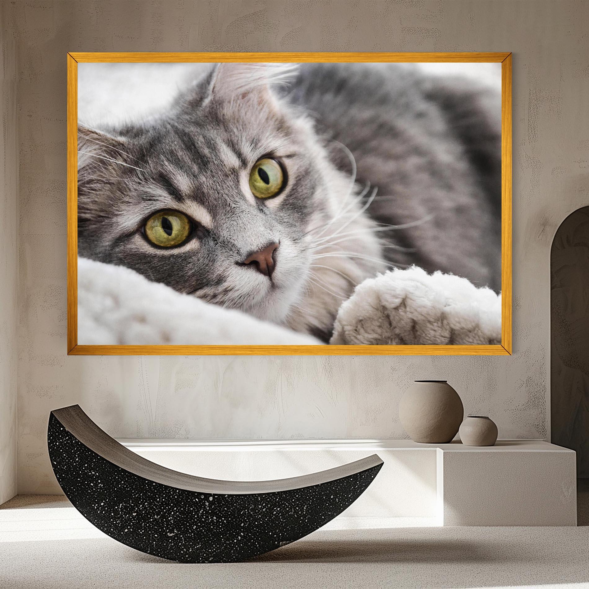 Картина на платно Grey Fluffy Cat mockup 8