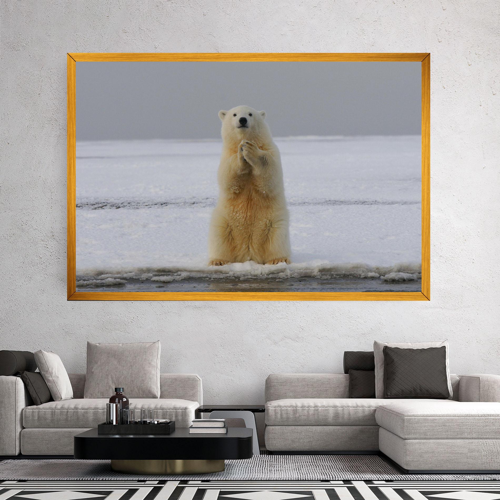 Картина на платно Icebear Praying mockup 2