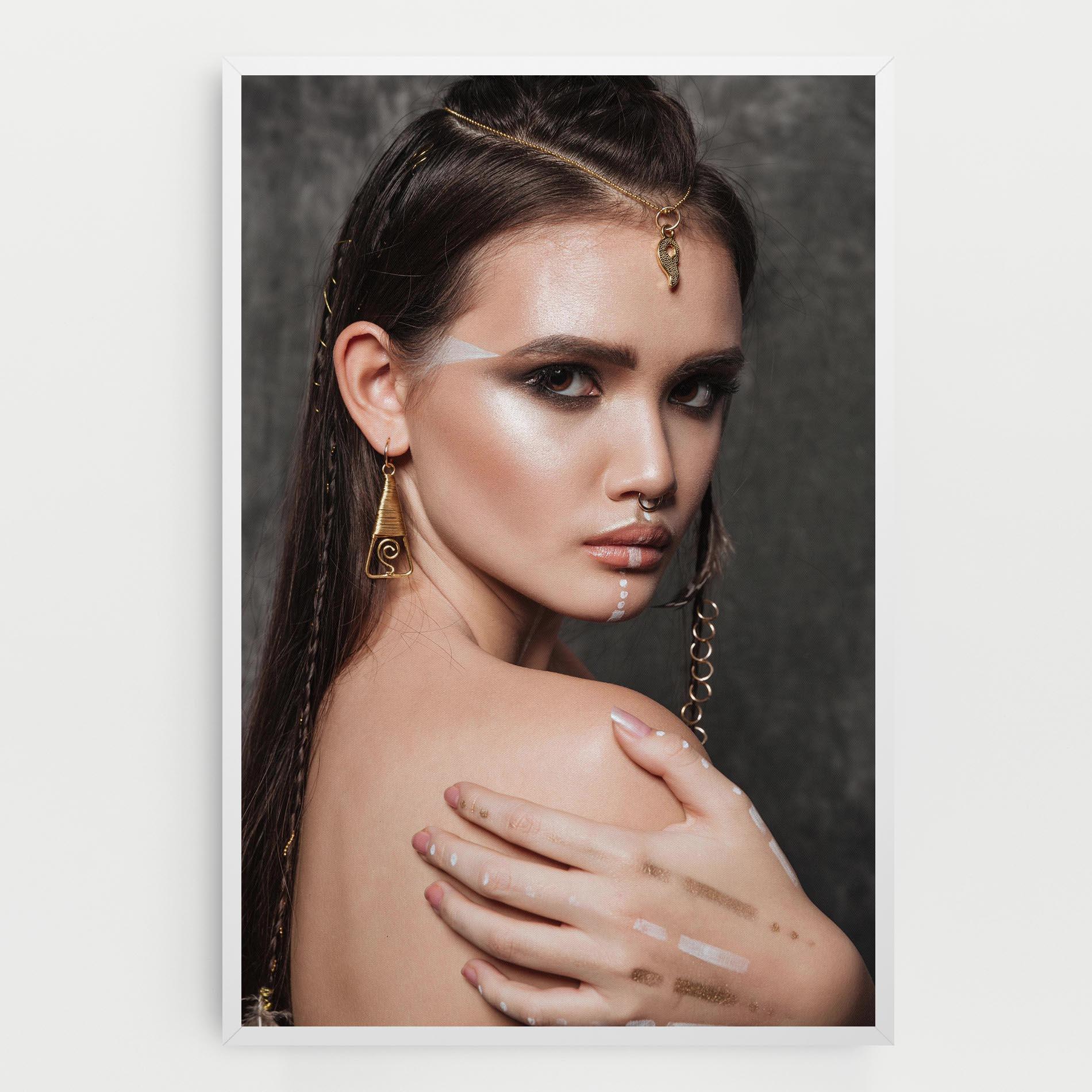 Картина на платно Gold Triangle Earring mockup 0