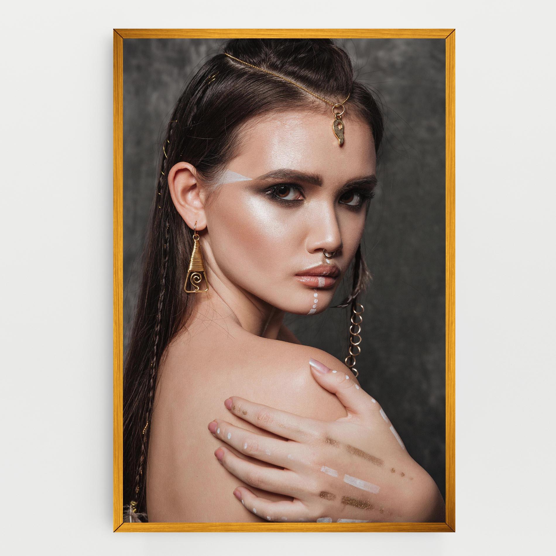 Картина на платно Gold Triangle Earring mockup 0