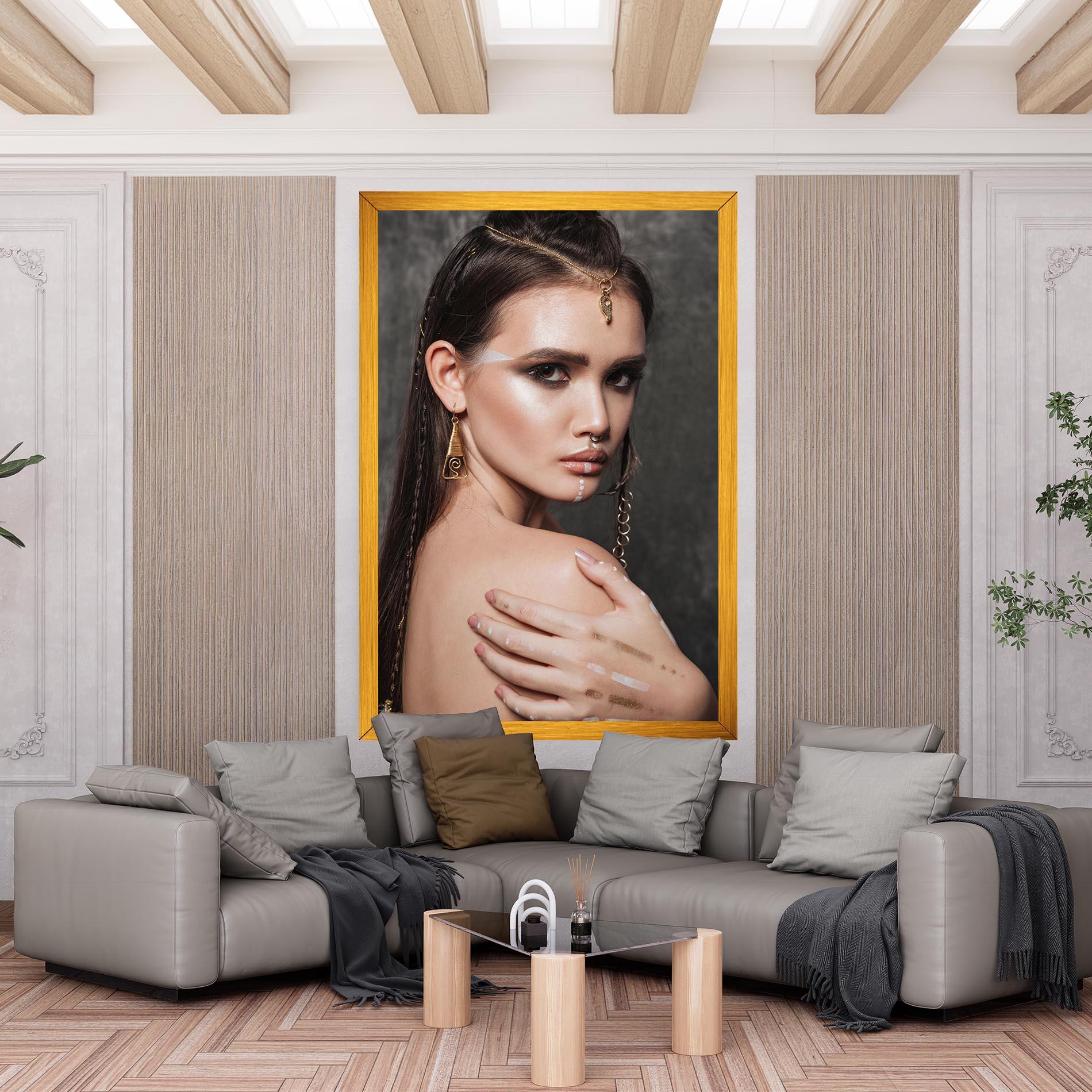 Картина на платно Gold Triangle Earring mockup 6