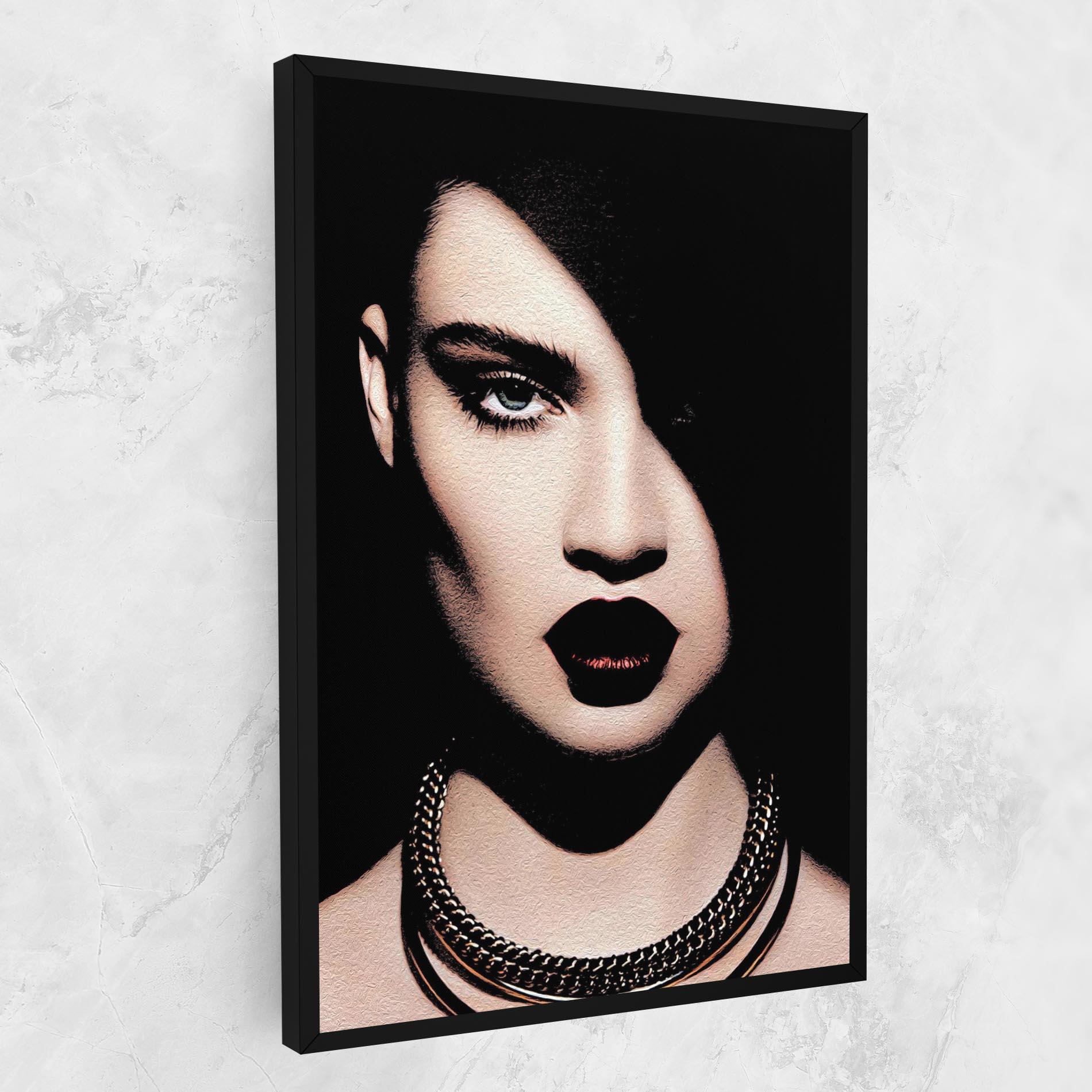 Картина на платно Gold Necklace mockup 1