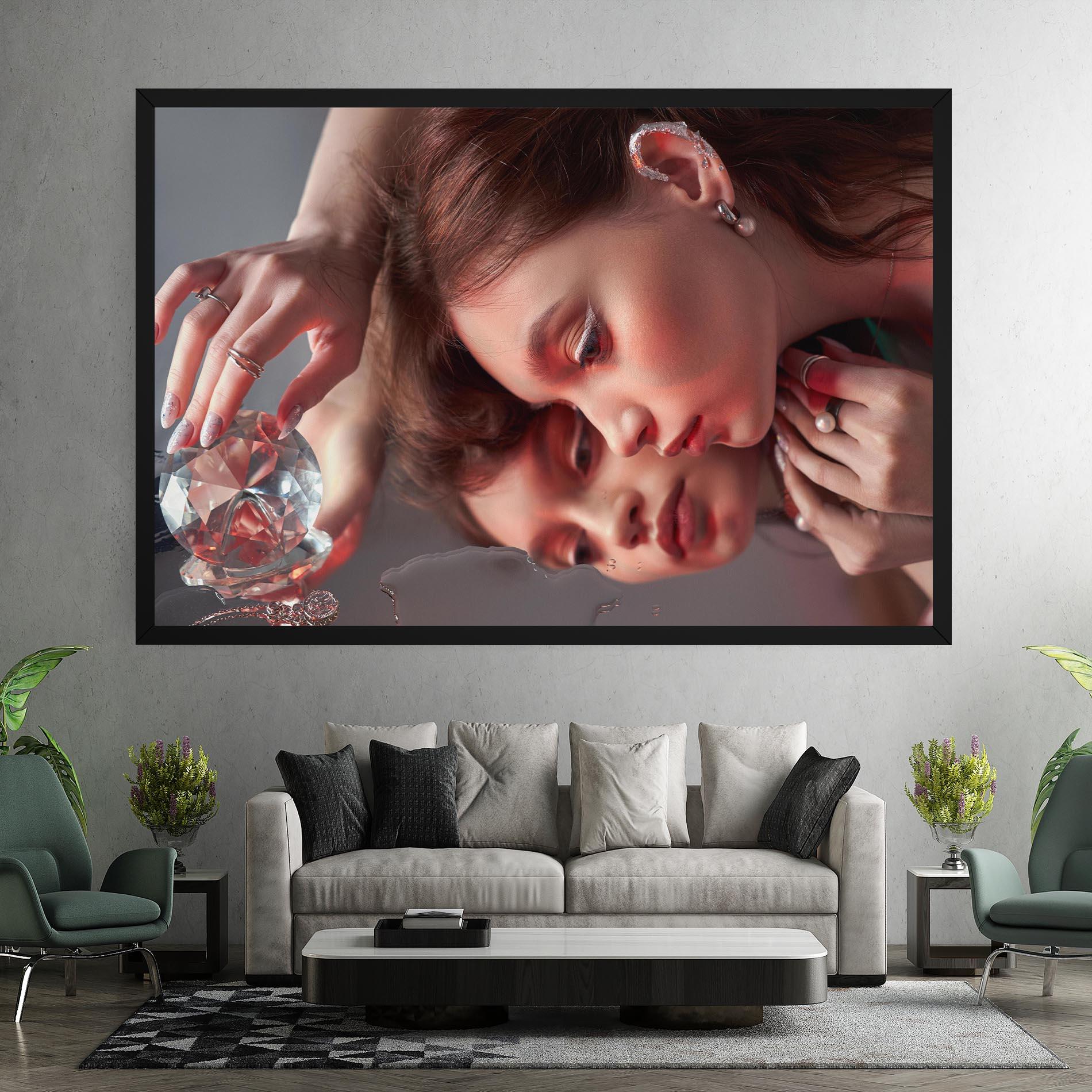 Картина на платно Big Diamond Hand mockup 7