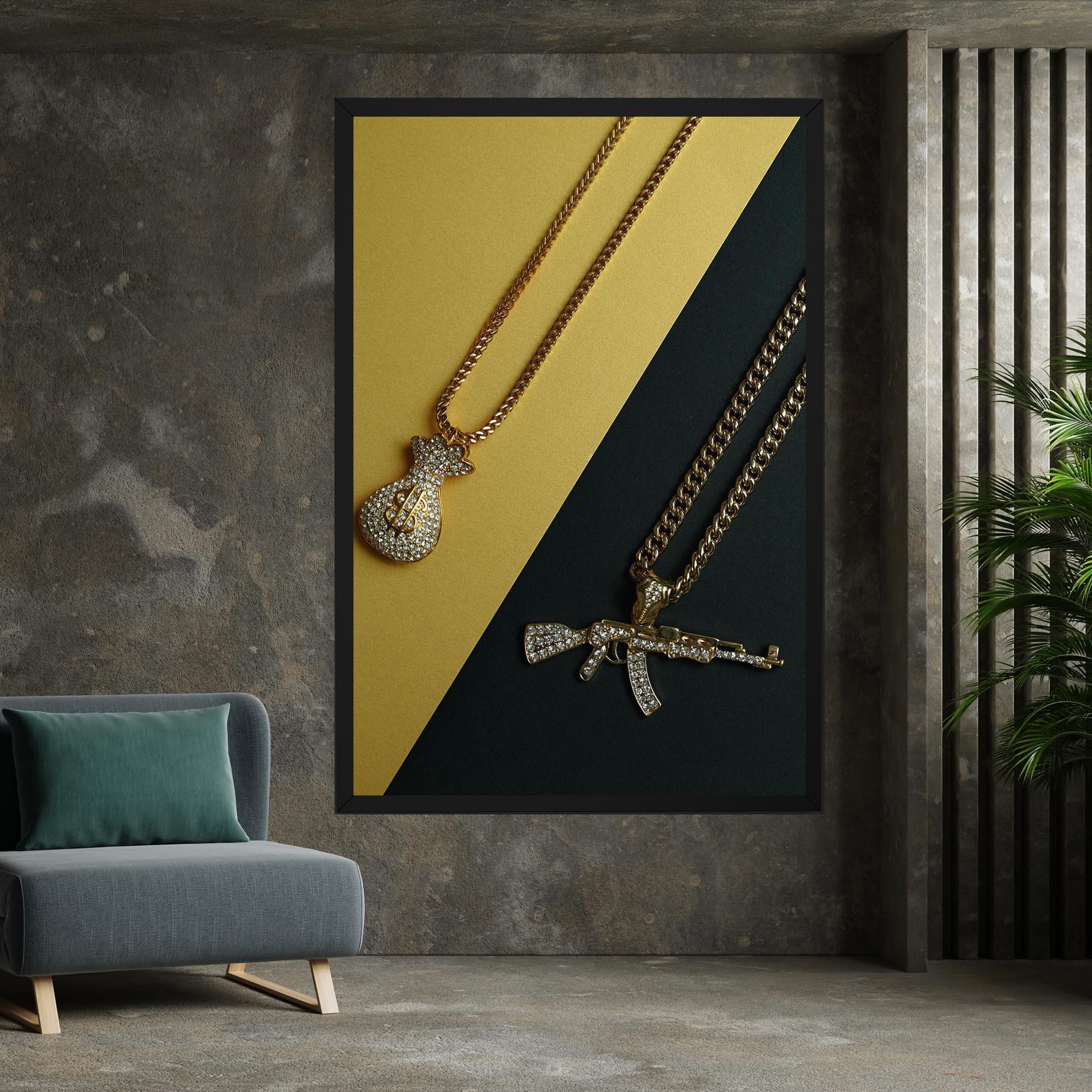 Картина на платно Gun Neckace mockup 7