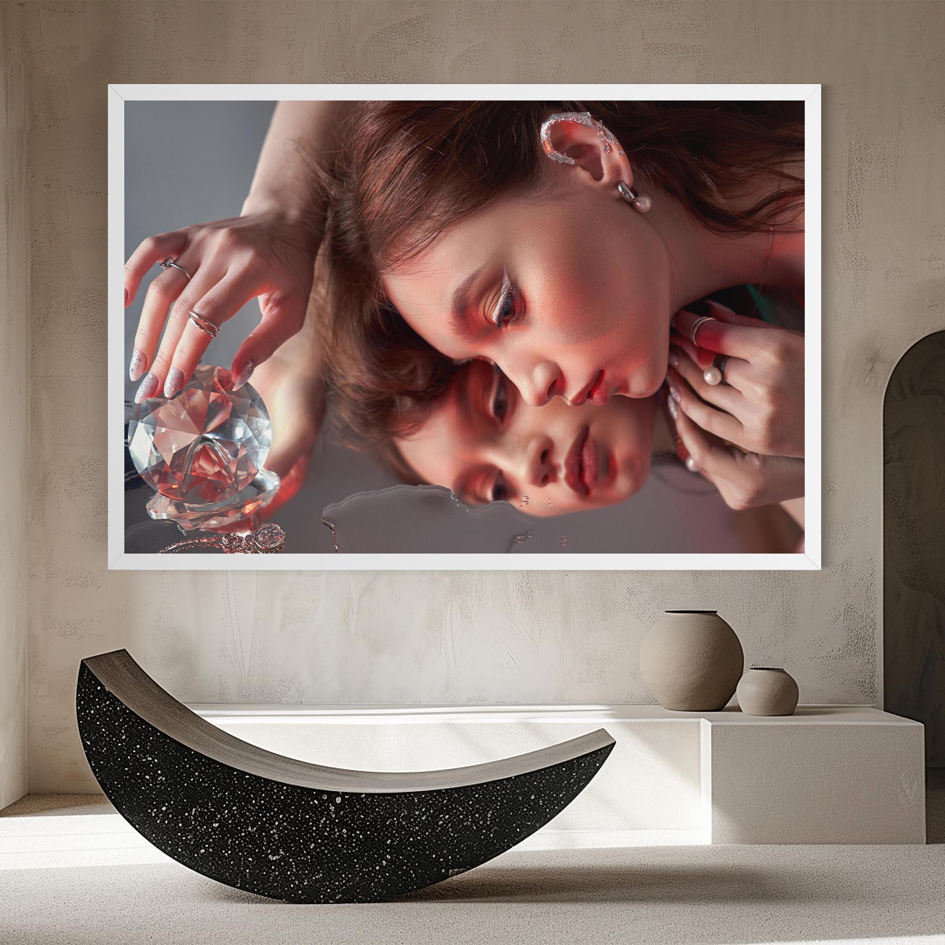 Картина на платно Big Diamond Hand mockup 8