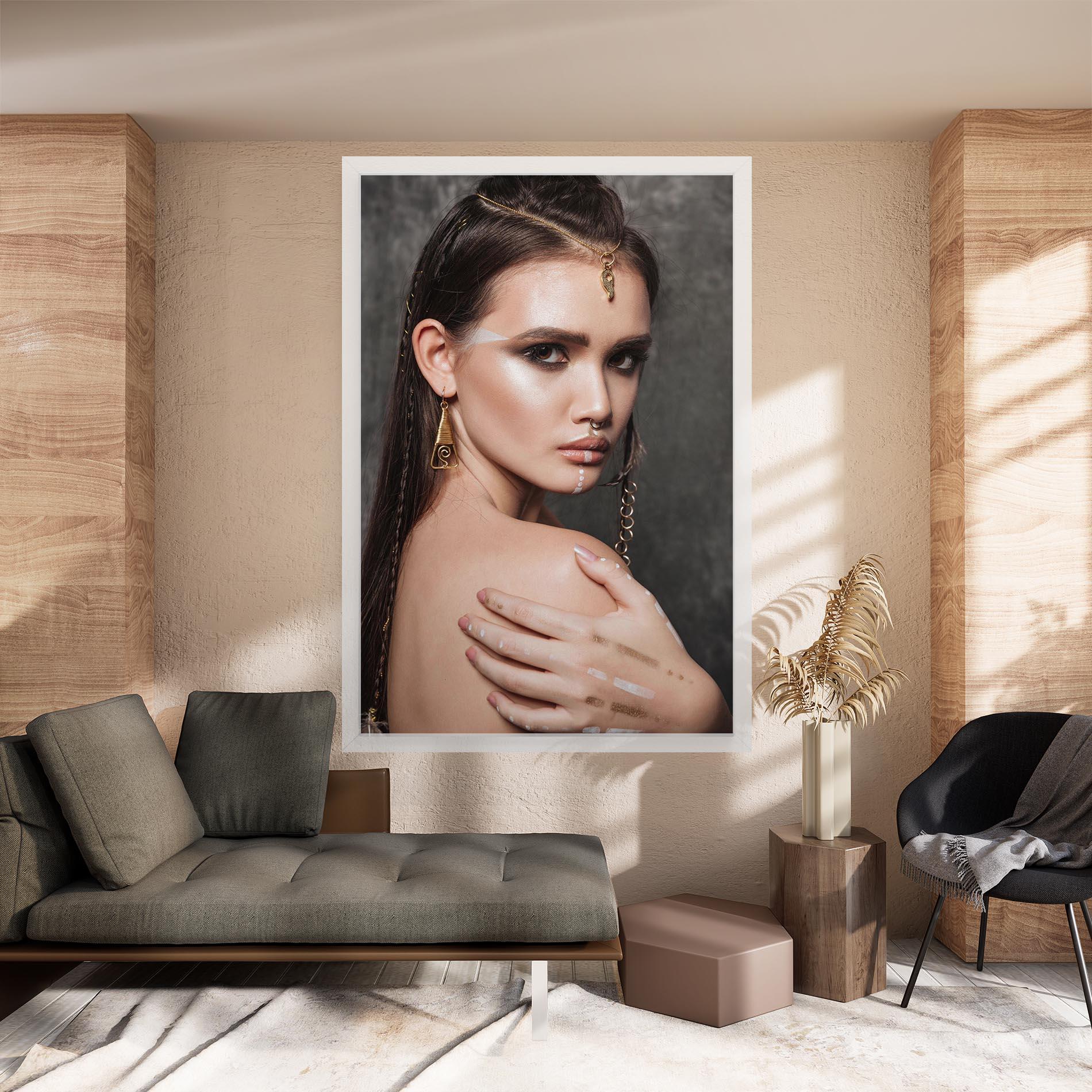 Картина на платно Gold Triangle Earring mockup 8
