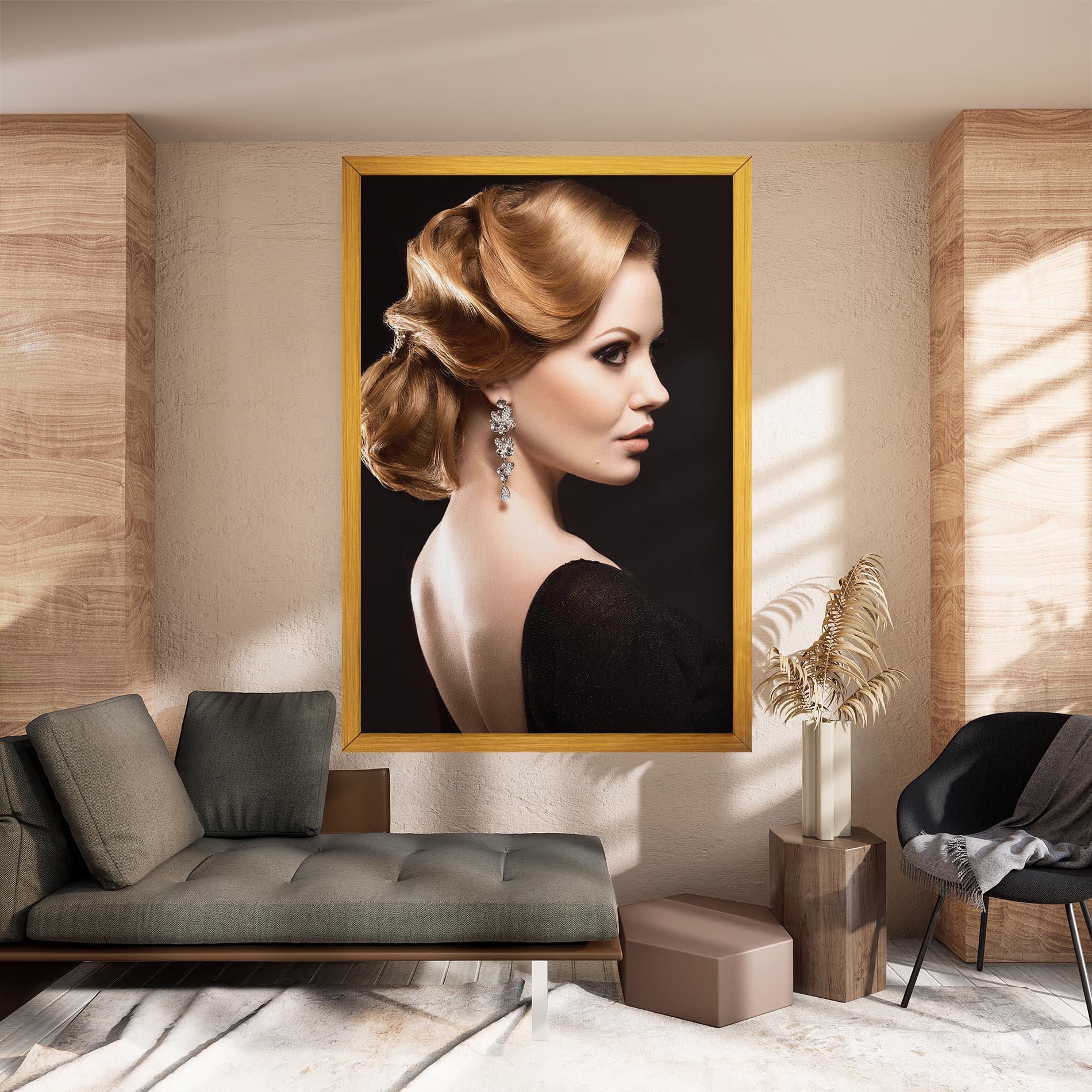 Картина на платно Elegant Earrings mockup 8