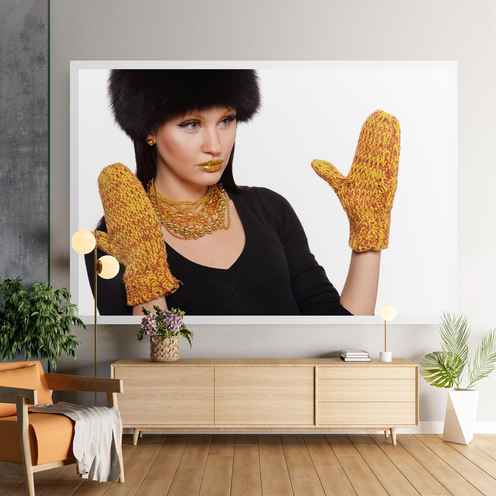 Картина на платно Gold Accessories mockup 9