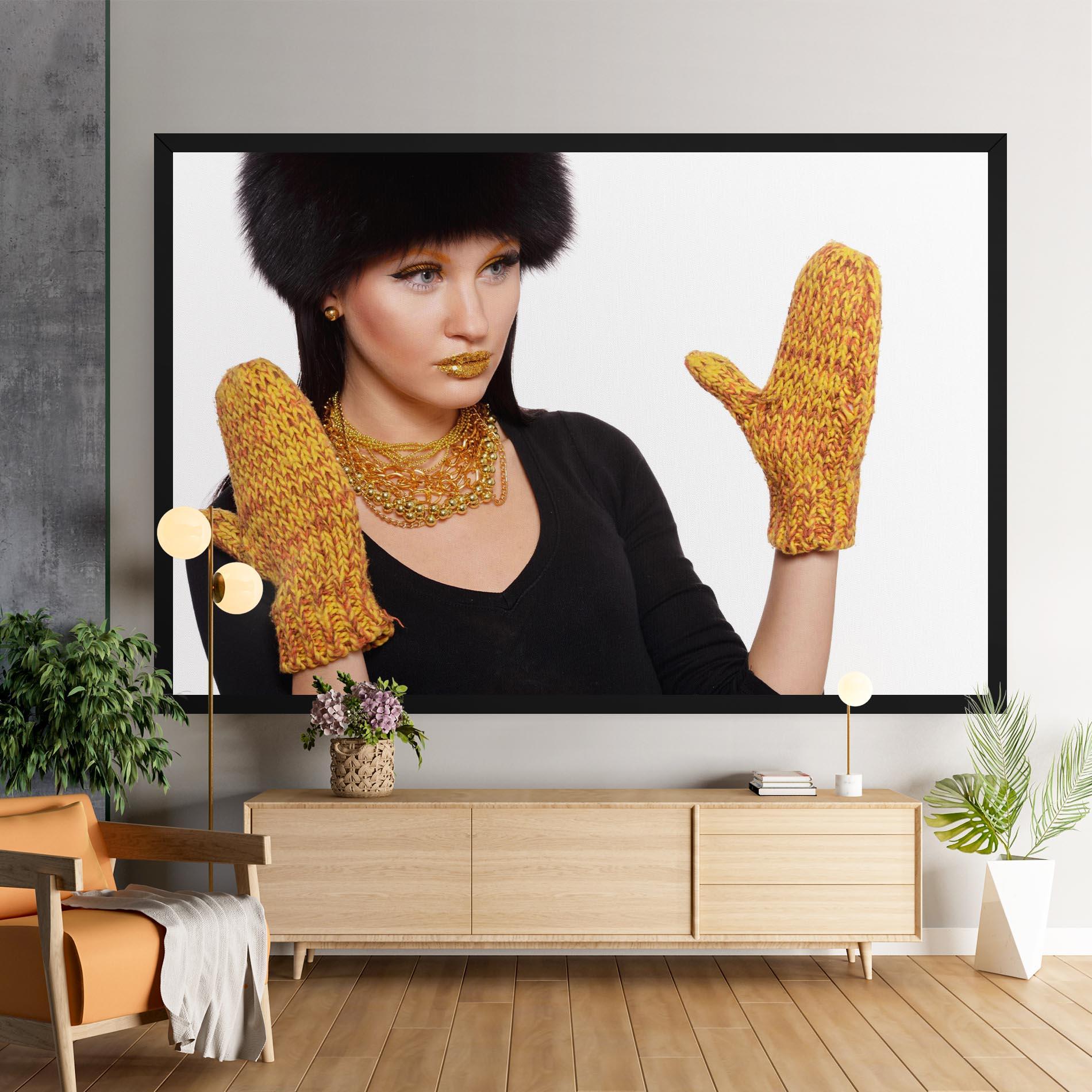 Картина на платно Gold Accessories mockup 9