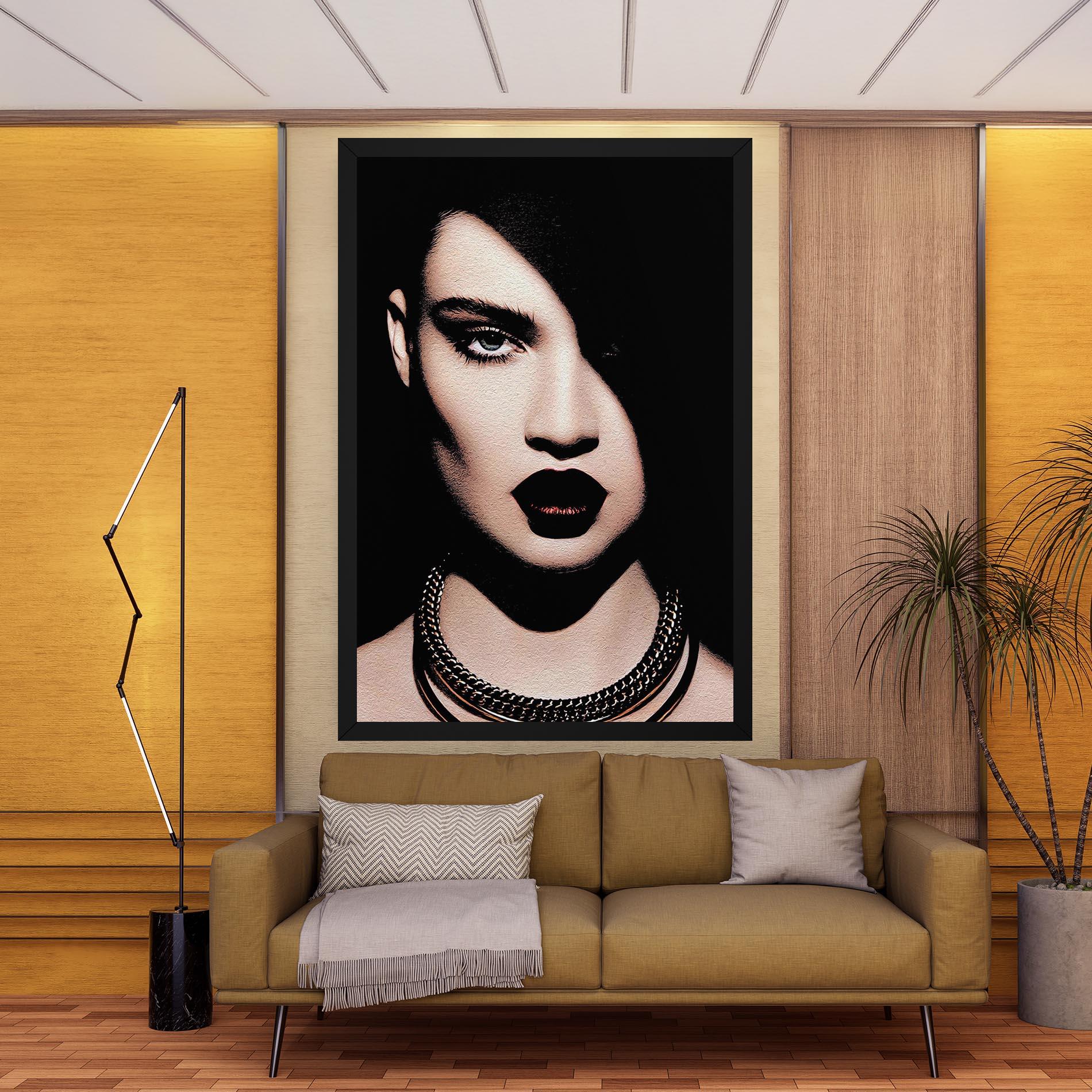 Картина на платно Gold Necklace mockup 9