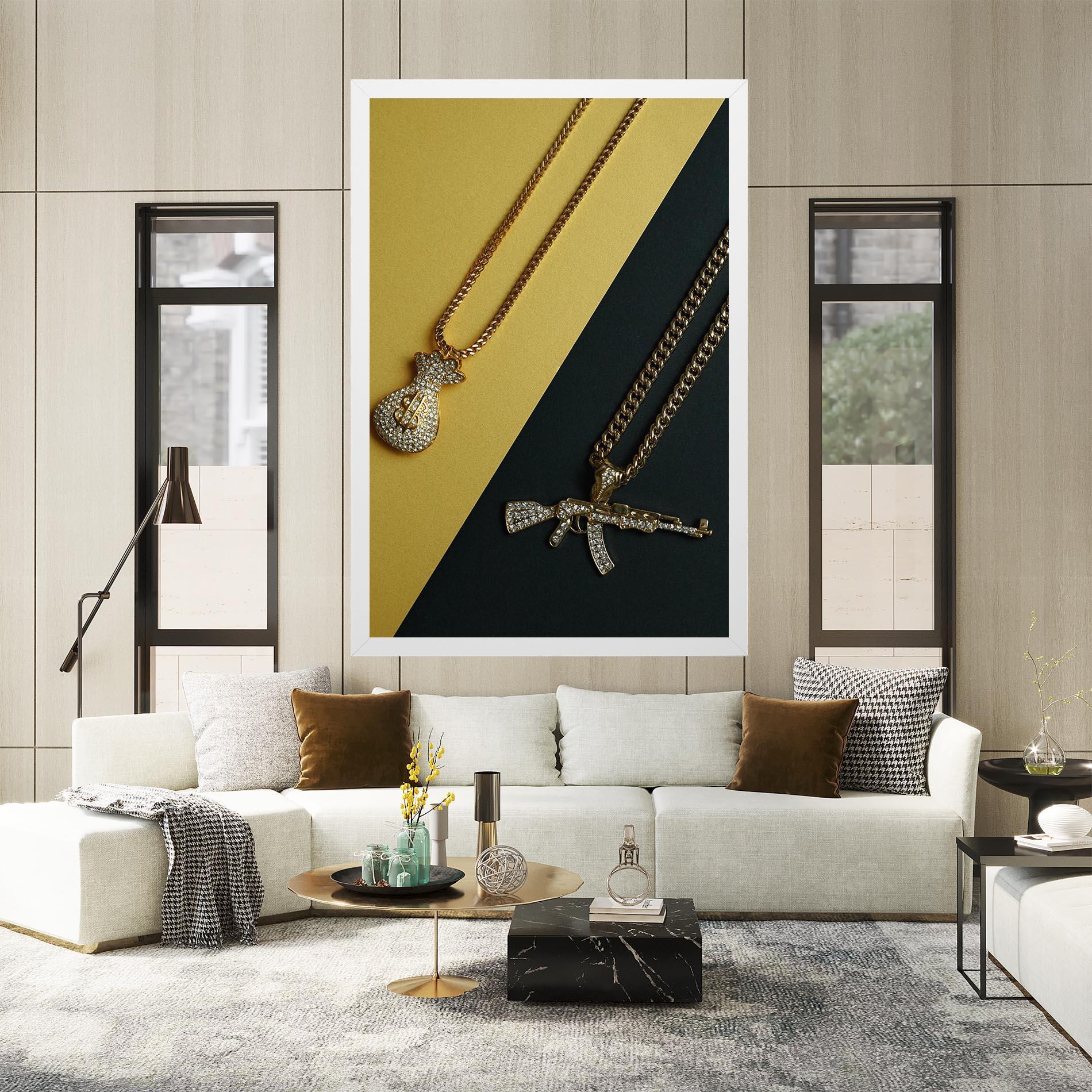 Картина на платно Gun Neckace mockup 2