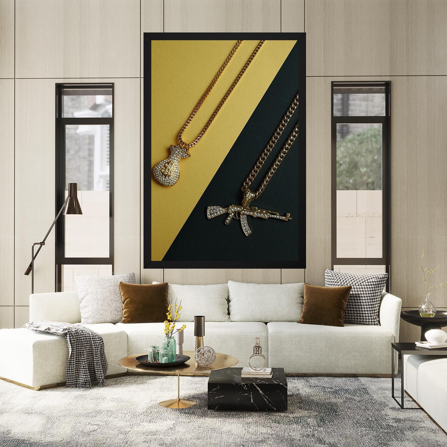 Картина на платно Gun Neckace mockup 2