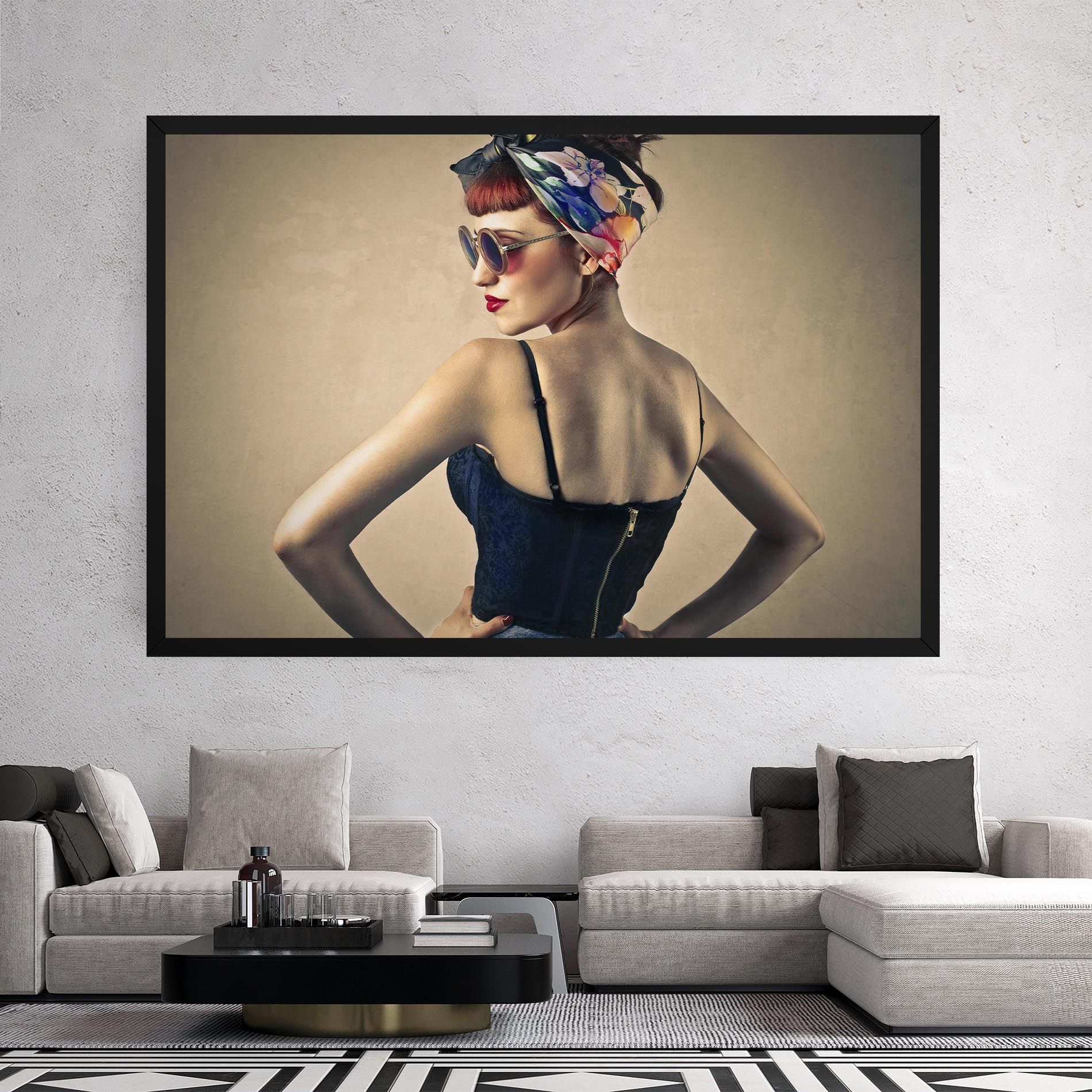 Pin Up Girl mockup 2