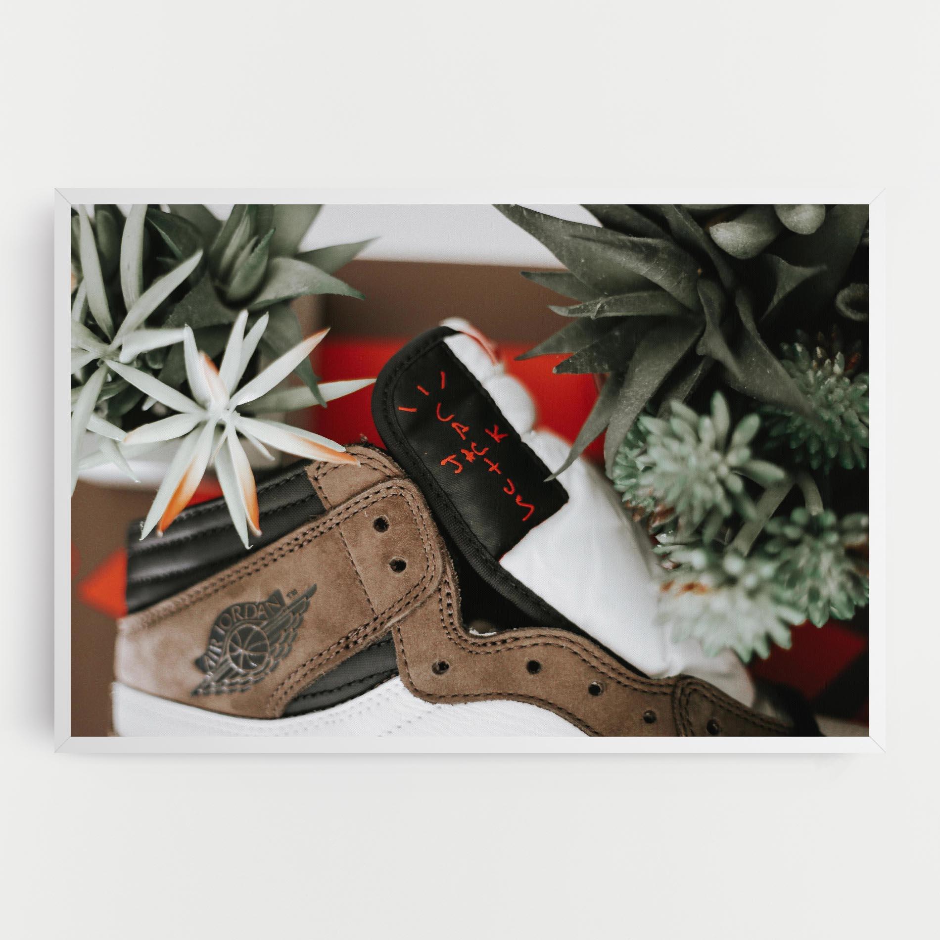 Картина на платно Brown Air Jordan mockup 0