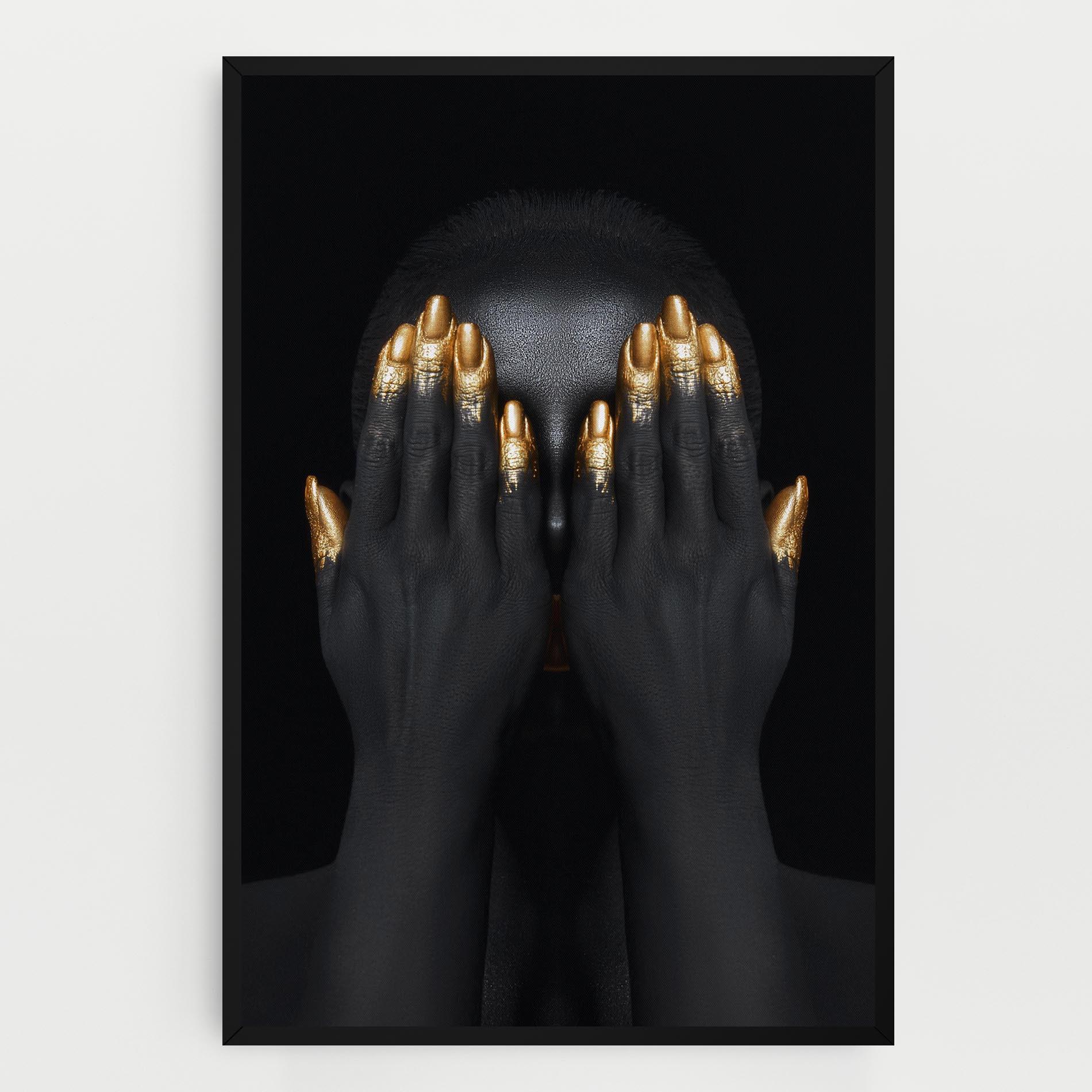 Картина на платно Gold Fingertips Chain mockup 0