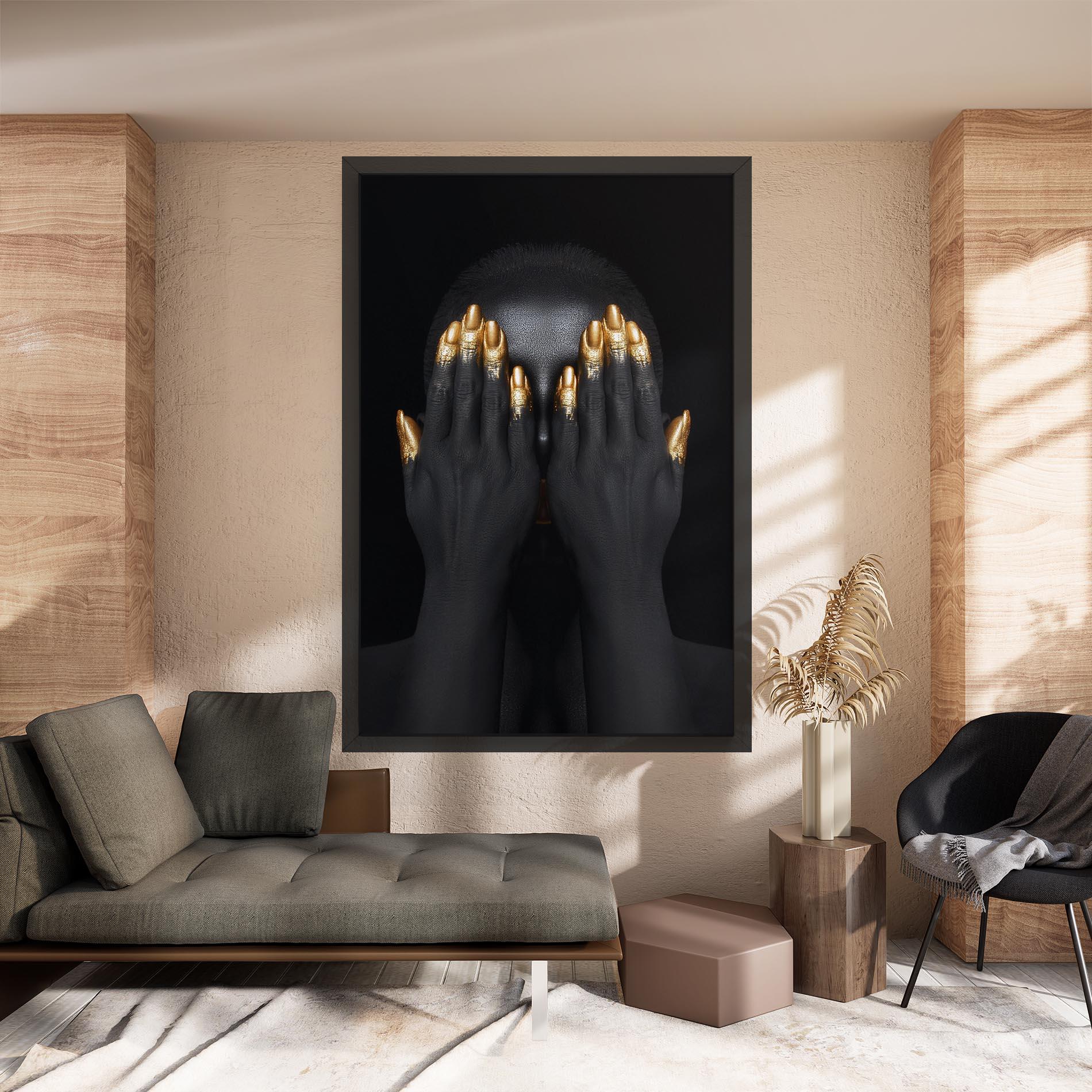 Картина на платно Gold Fingertips Chain mockup 8