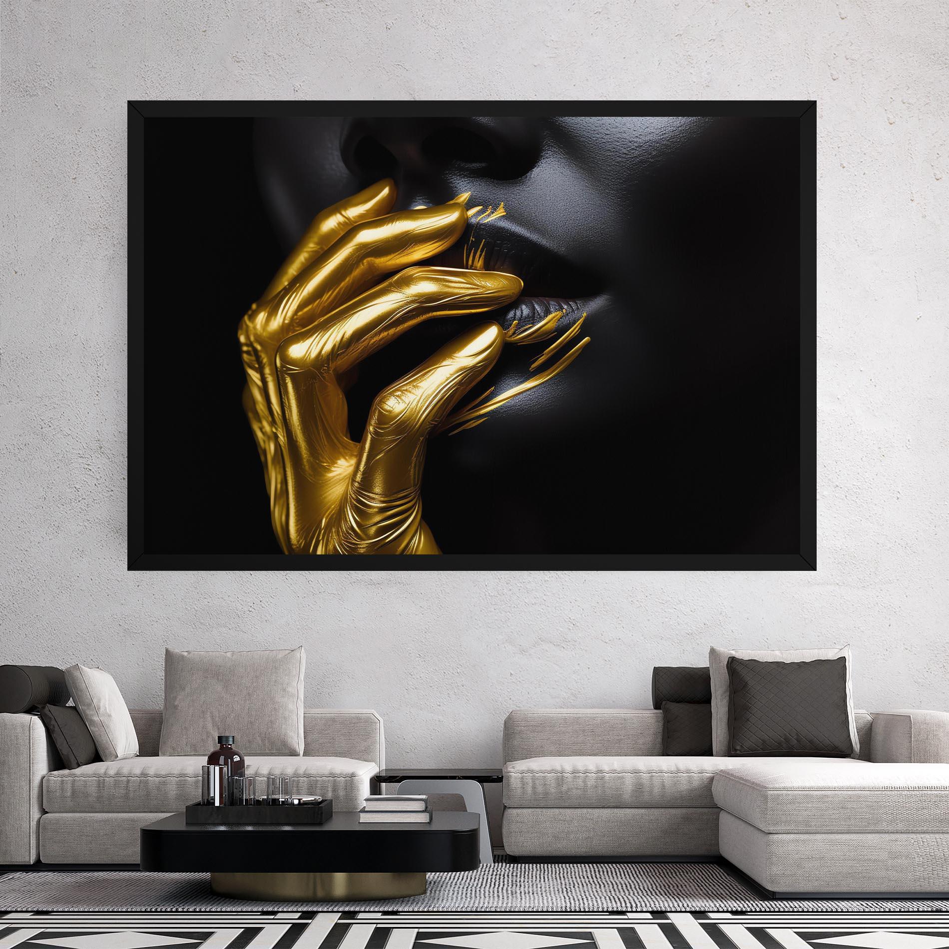Картина на платно Gold Small Hand mockup 2