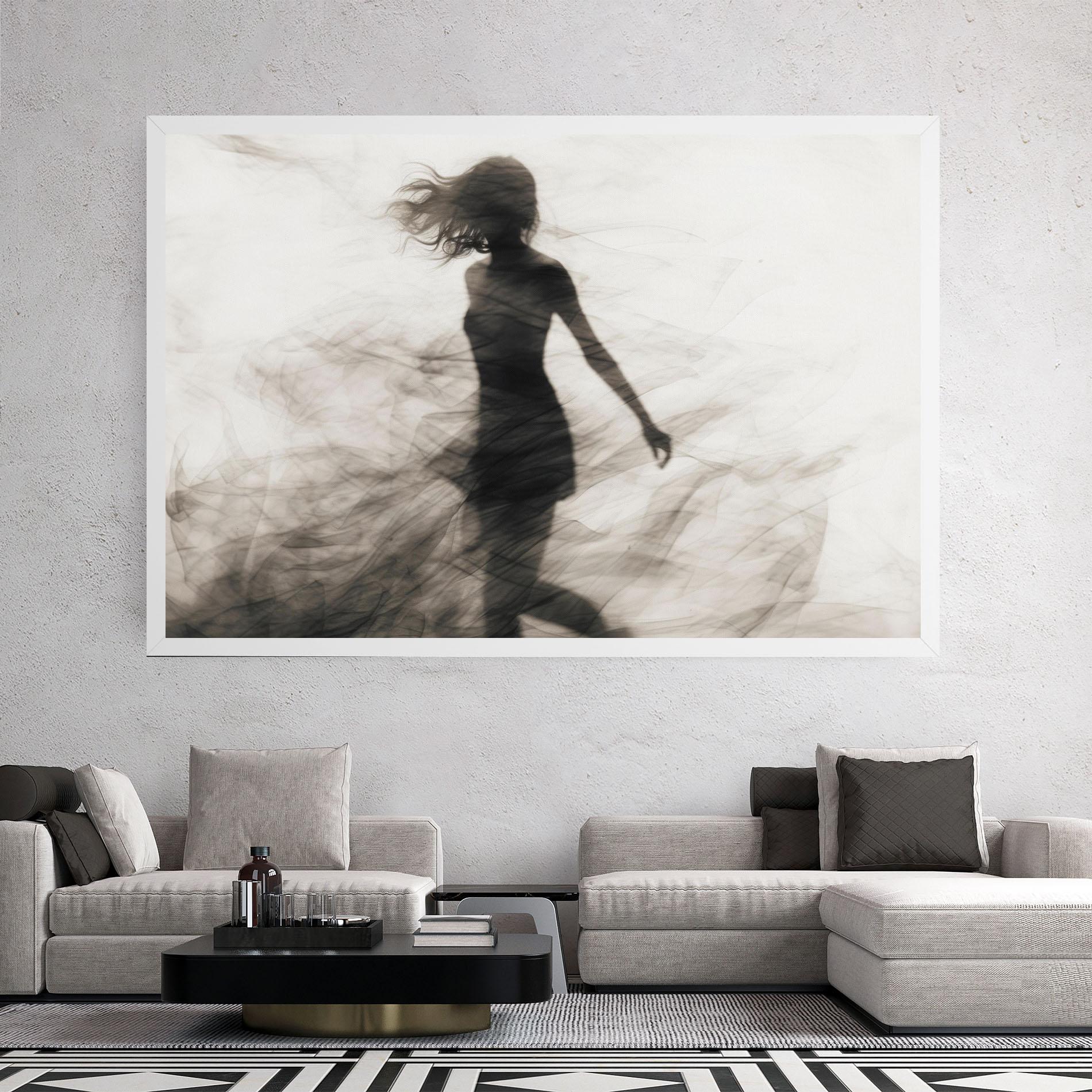 Картина на платно Smoke Girl Shilouette mockup 2