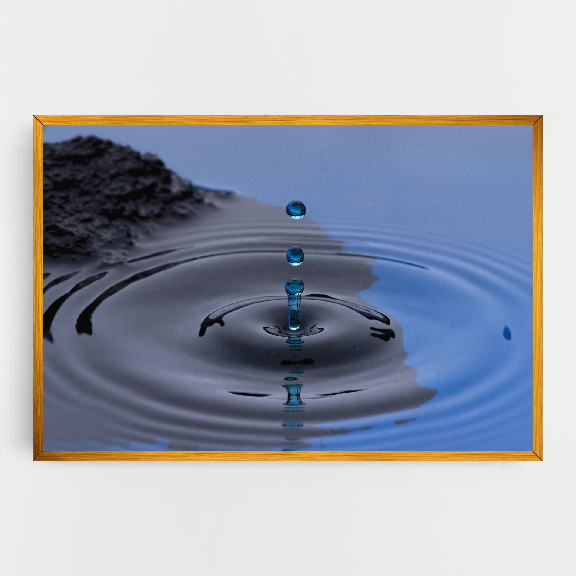 Картина на платно Frozen Drops mockup 0