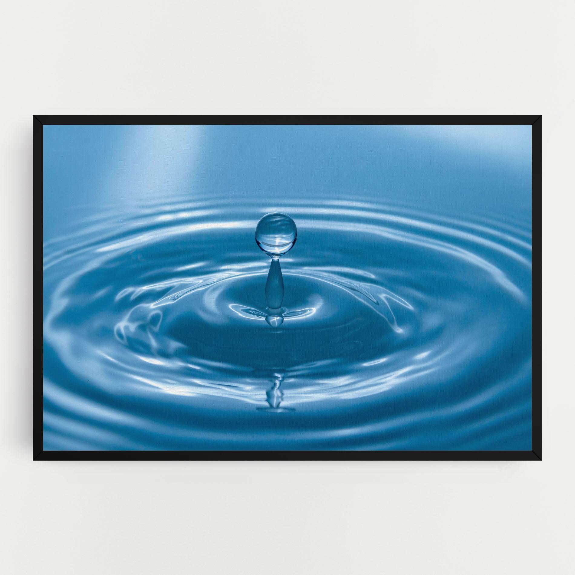 Картина на платно Drop Close Up mockup 0