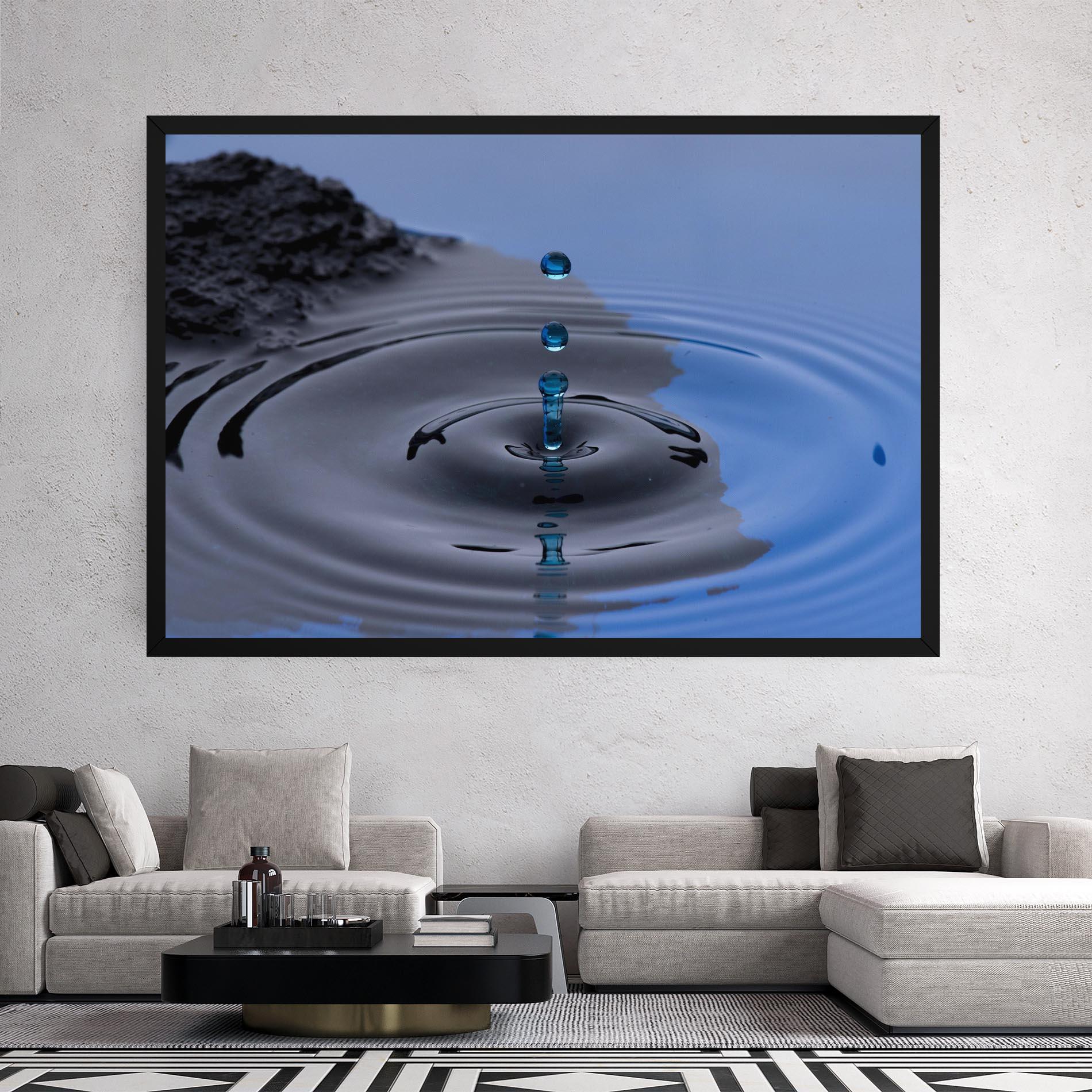 Картина на платно Frozen Drops mockup 2