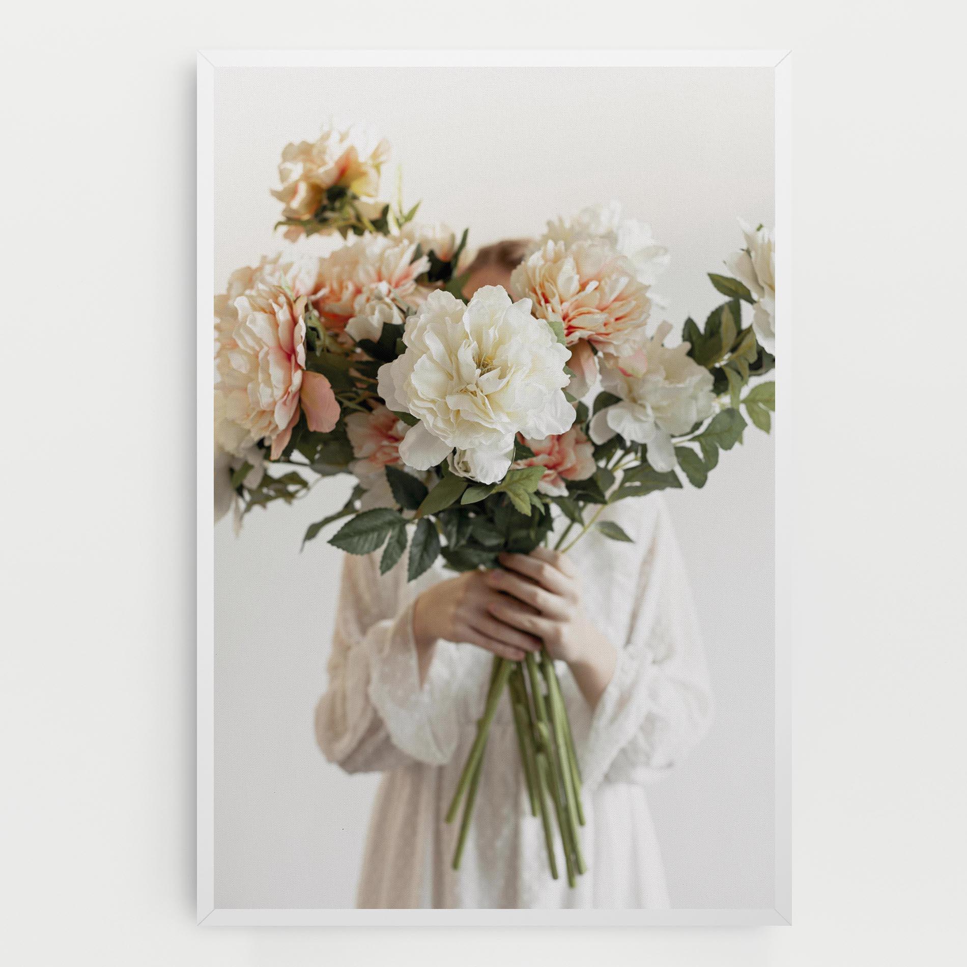 Картина на платно Bouquet Holding mockup 0