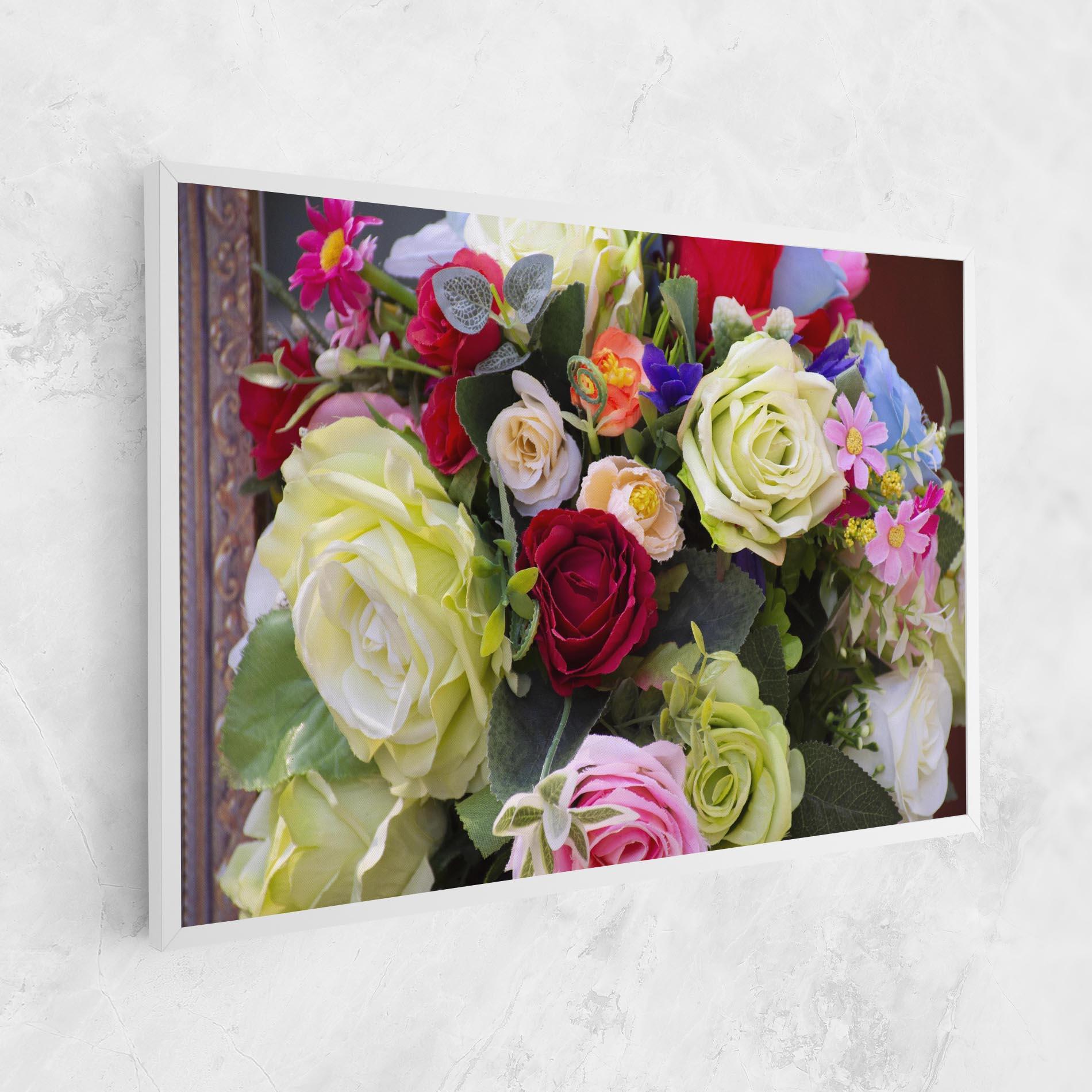 Картина на платно Mixed Roses Bouquet mockup 1