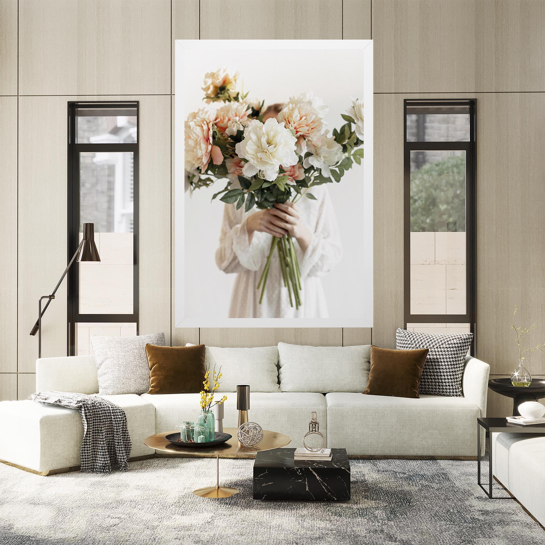 Картина на платно Bouquet Holding mockup 2