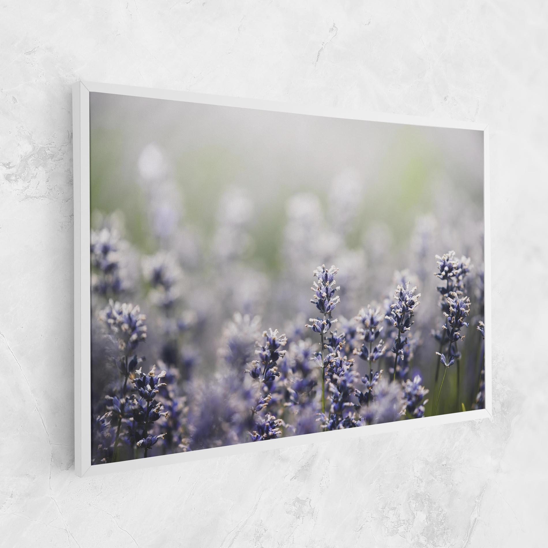 Картина на платно White Purple Wild mockup 1
