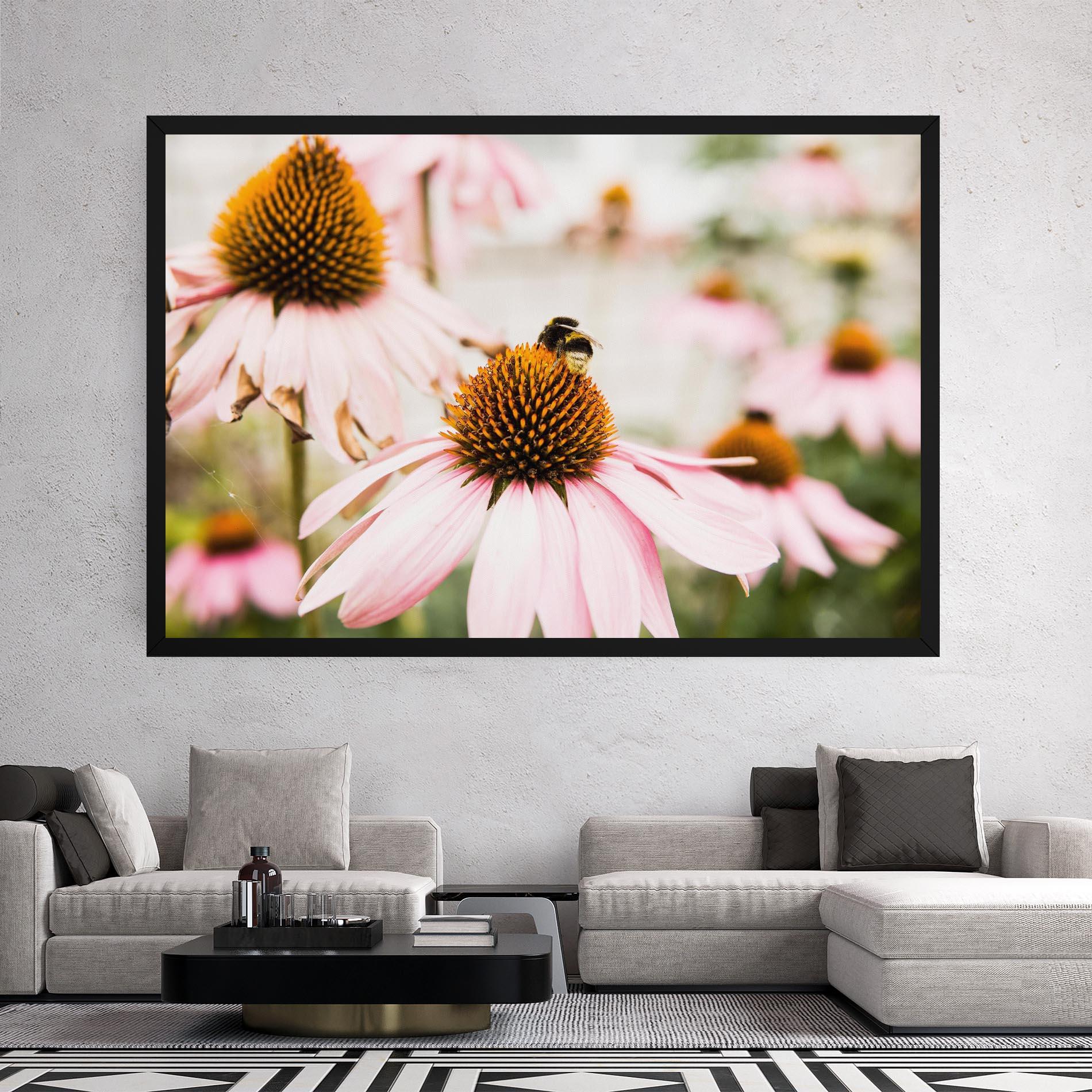 Картина на платно Daylight Flower mockup 2