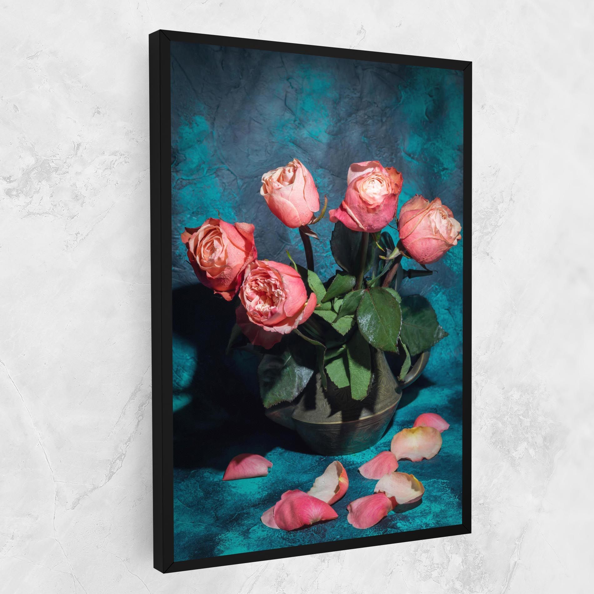 Bouquet Roses Vase mockup 1