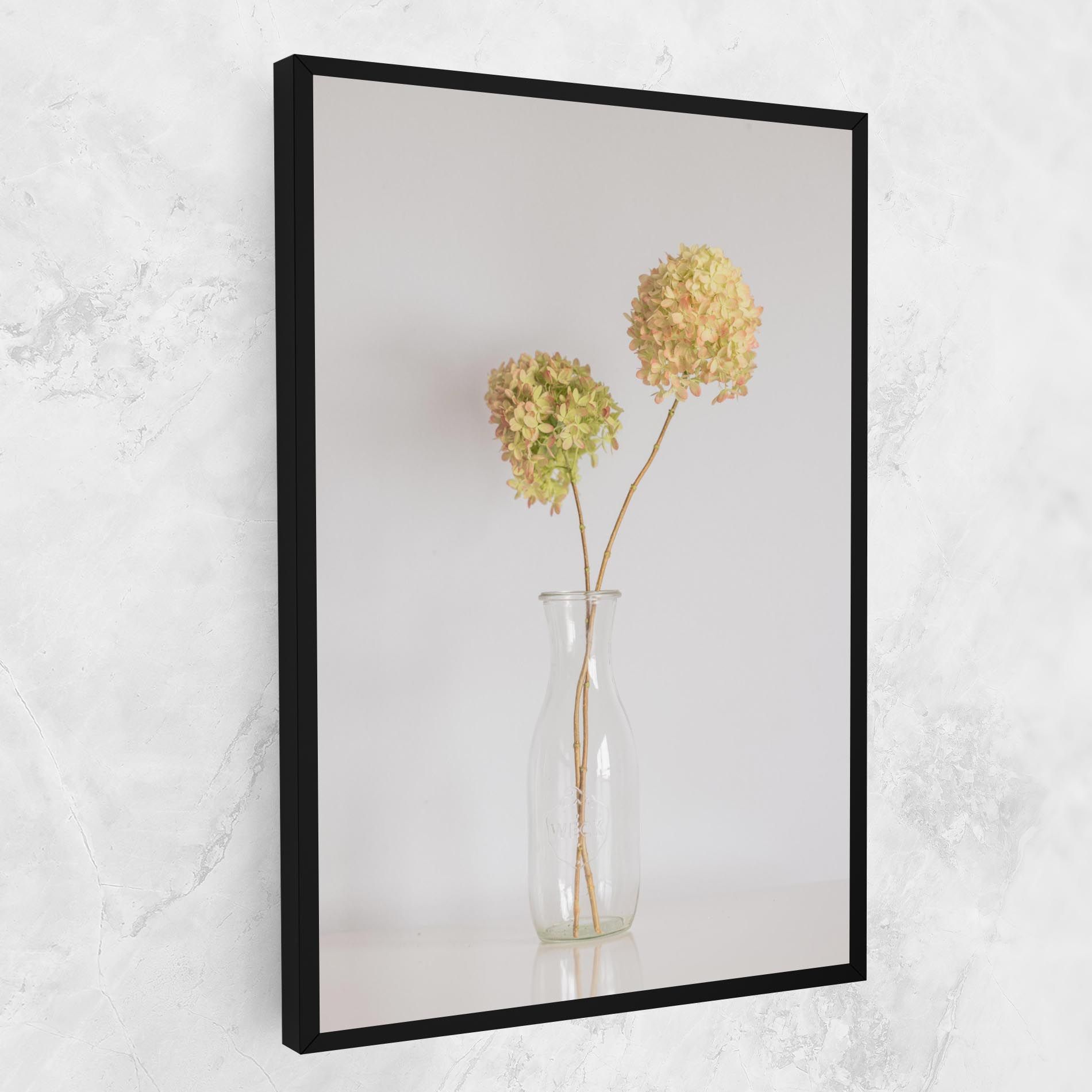 Pretty Flower Vase mockup 1