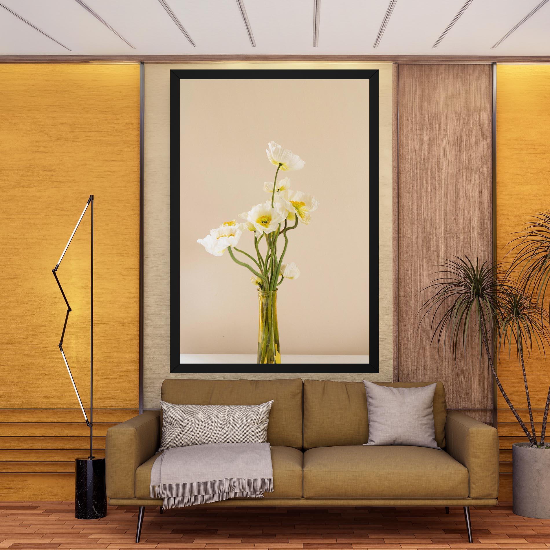 Картина на платно Pretty Vase mockup 9