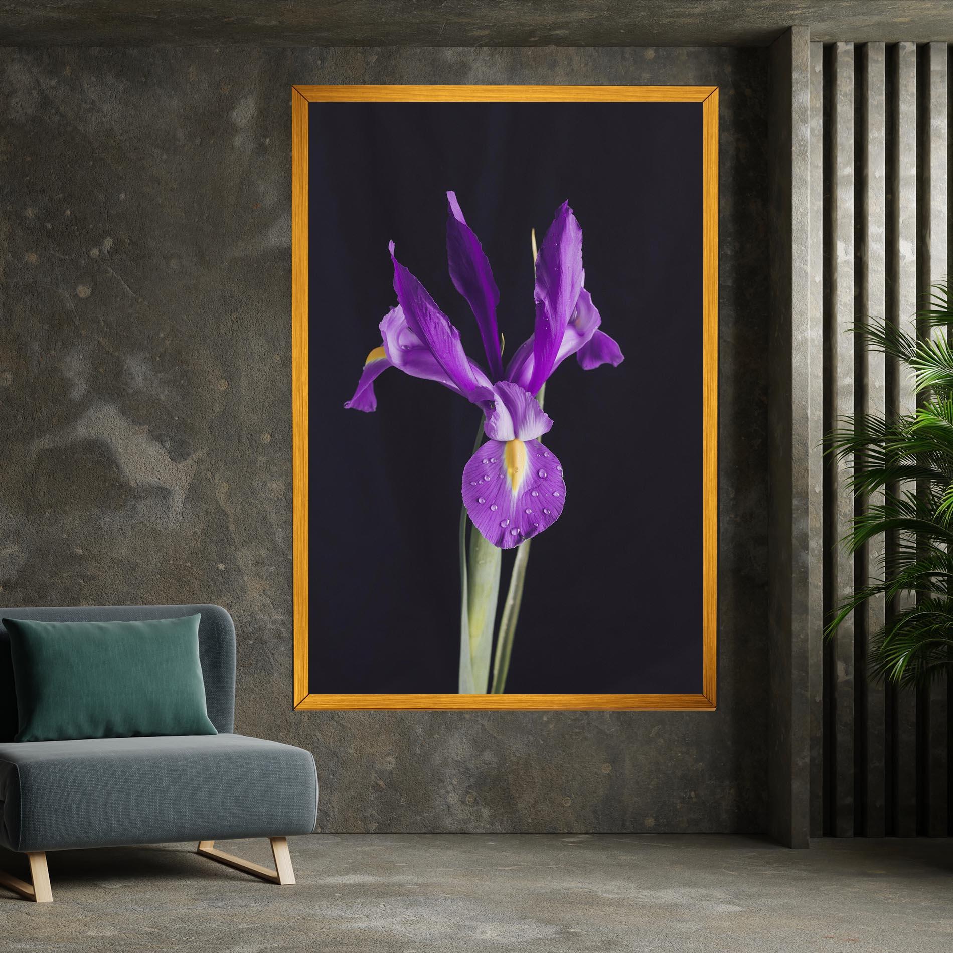 Картина на платно Fresh Purple Iris mockup 7