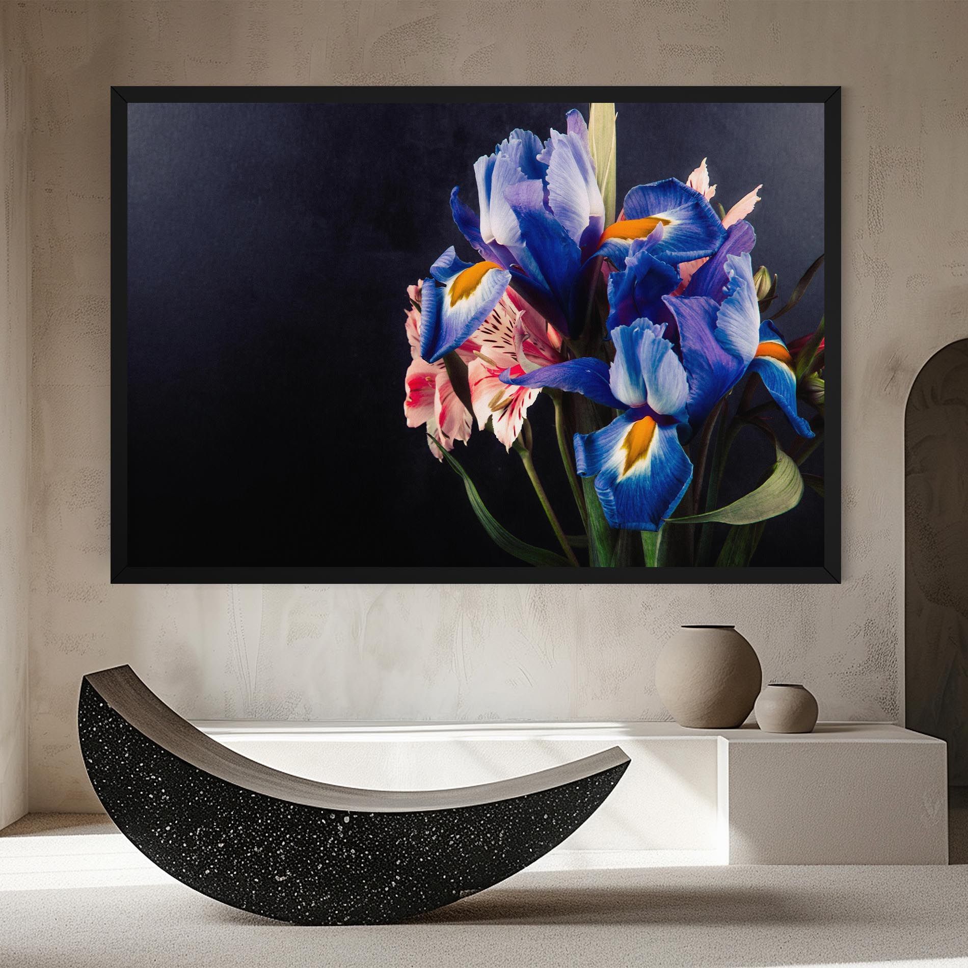 Iris Bouquet mockup 8