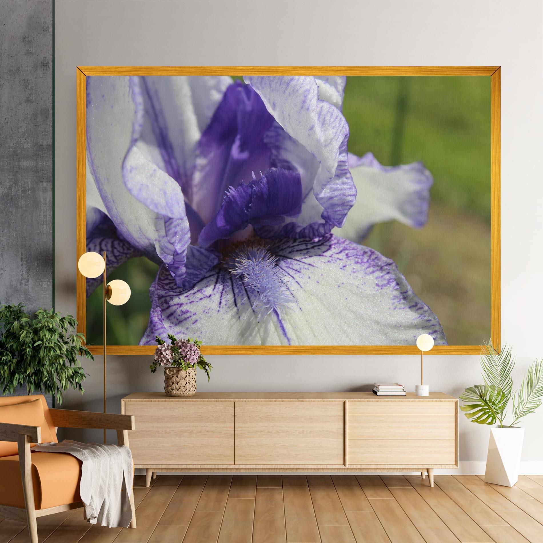 Картина на платно White Purple Iris mockup 9
