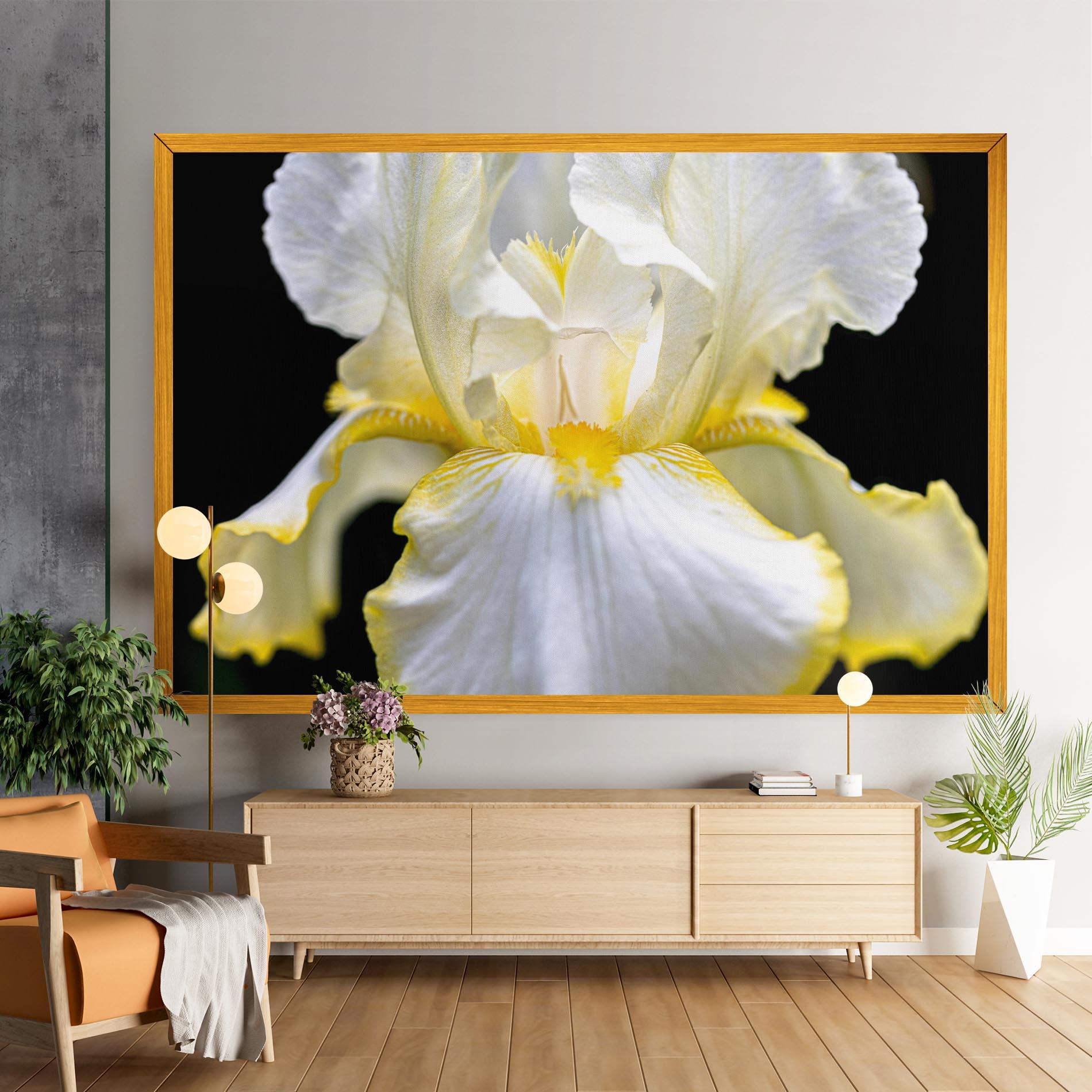 Картина на платно White Yellow Iris mockup 9