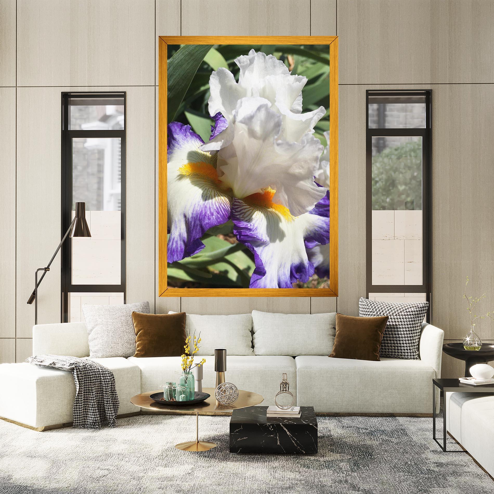 Картина на платно Garden White Purple Irirs mockup 2