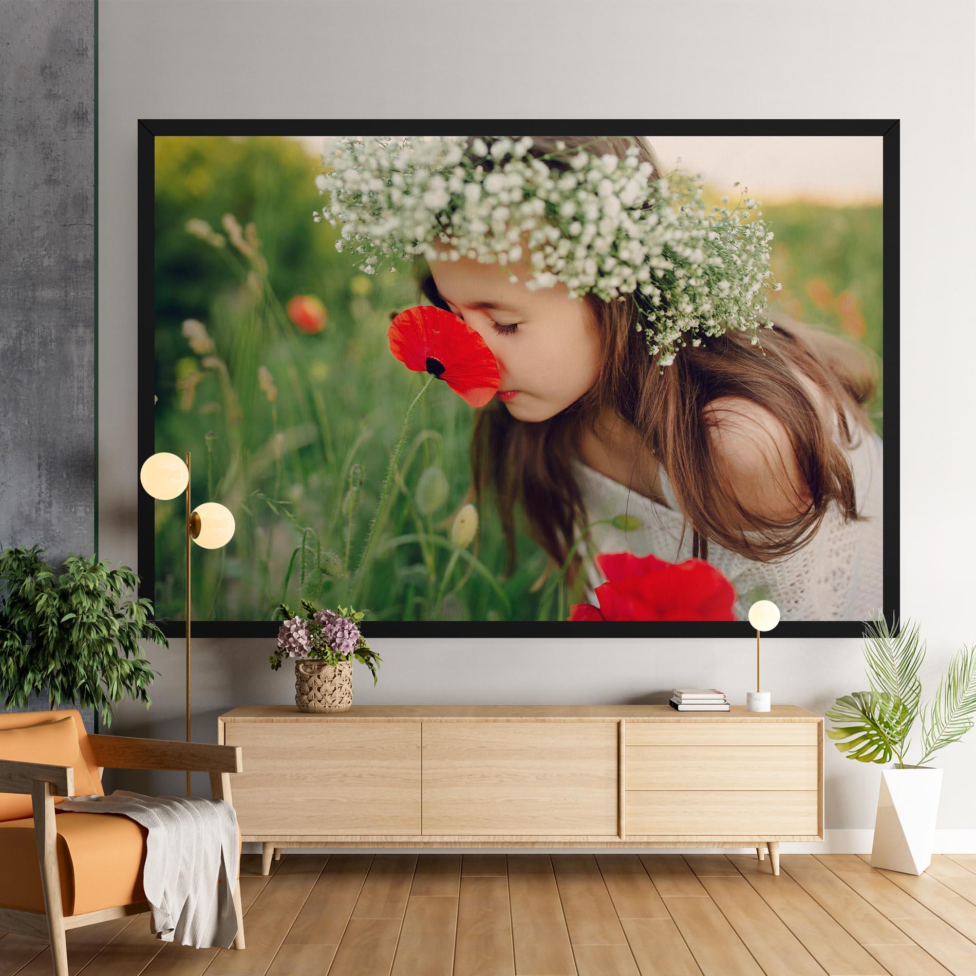 Картина на платно Girl With Poppies mockup 9