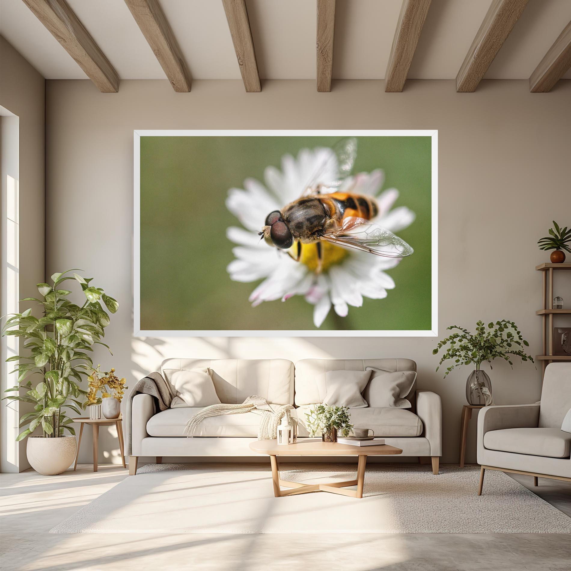 Картина на платно Bee On Small Daisy mockup 6