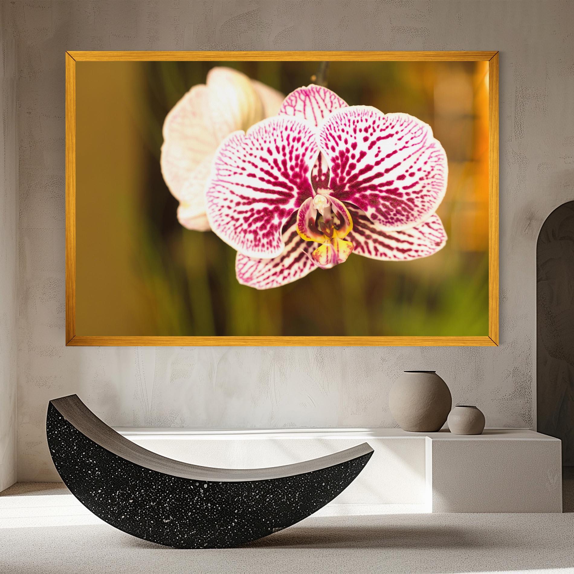 Картина на платно Garden Orchids mockup 8