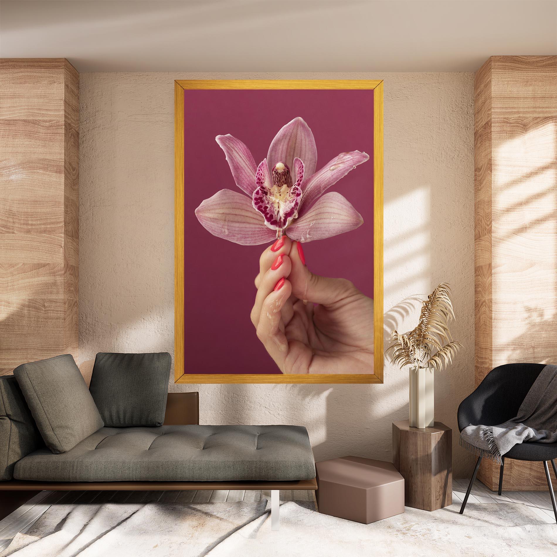 Картина на платно Orchid Holding mockup 8
