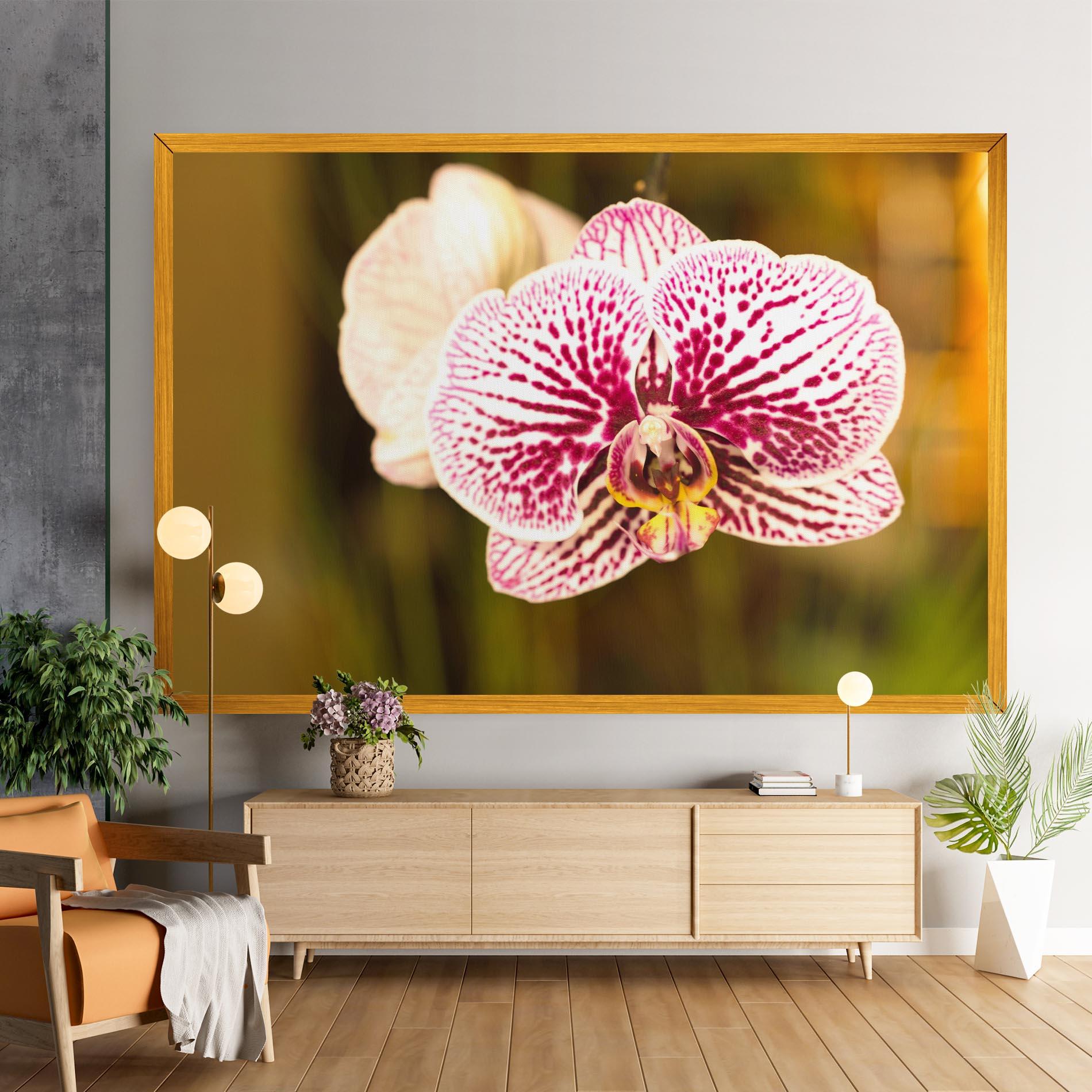 Картина на платно Garden Orchids mockup 9