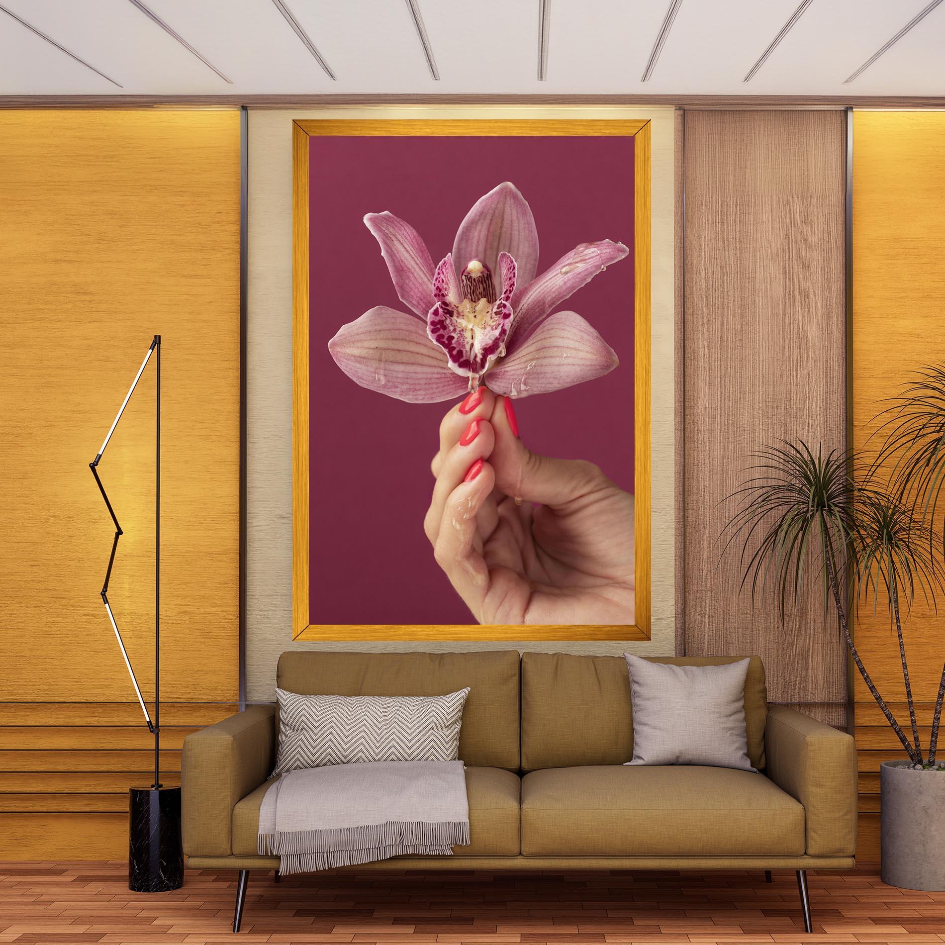 Картина на платно Orchid Holding mockup 9