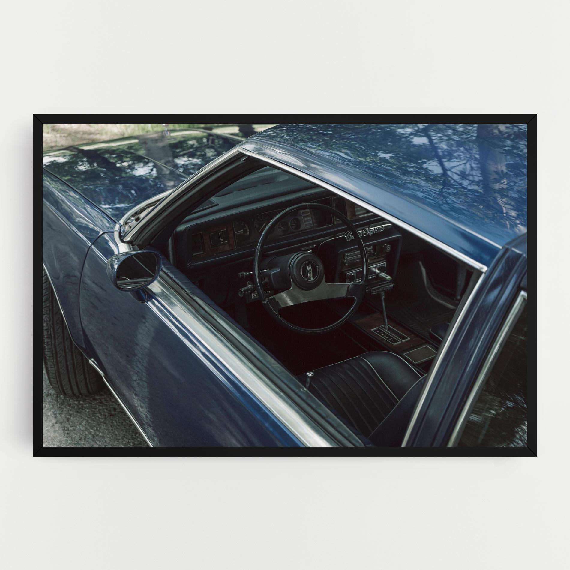 Картина на платно Old Blue Car mockup 0