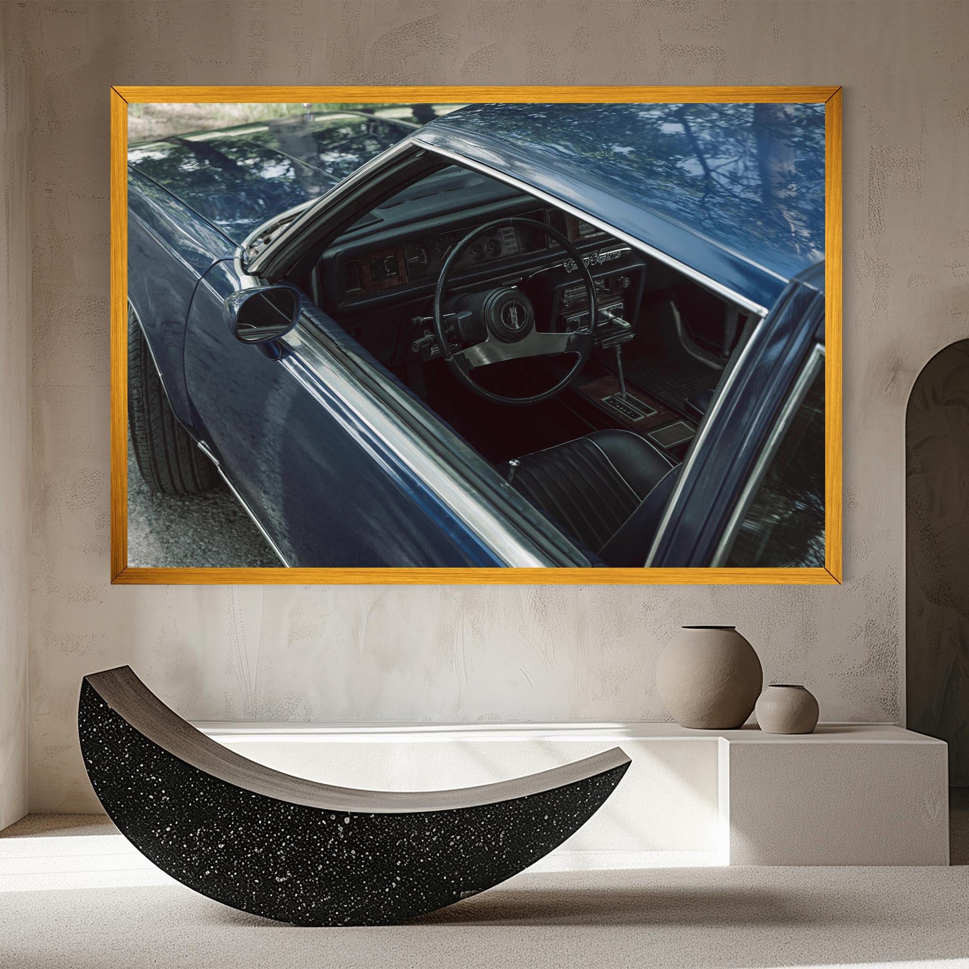 Картина на платно Old Blue Car mockup 8