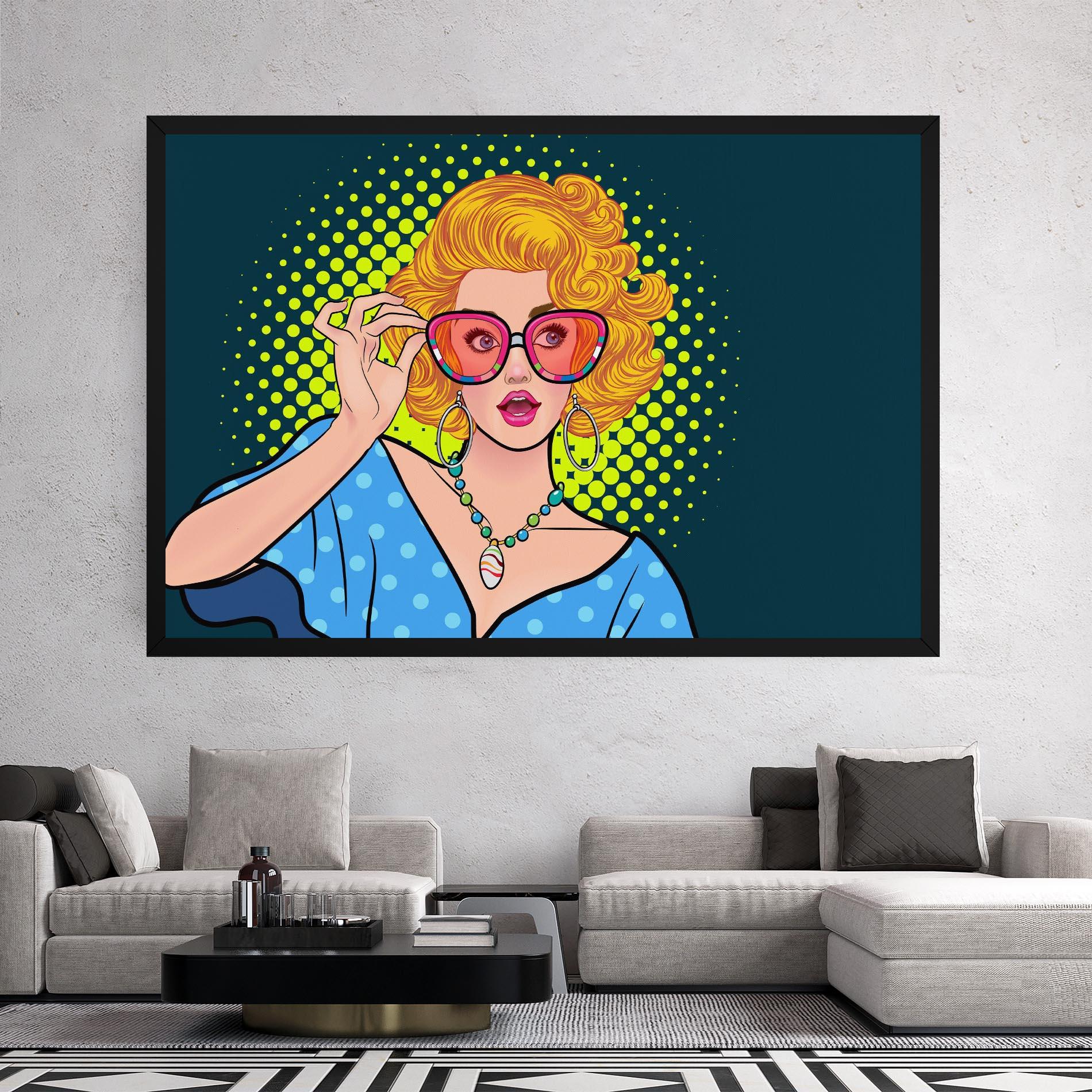 Картина на платно Pop Glasses Lady mockup 2