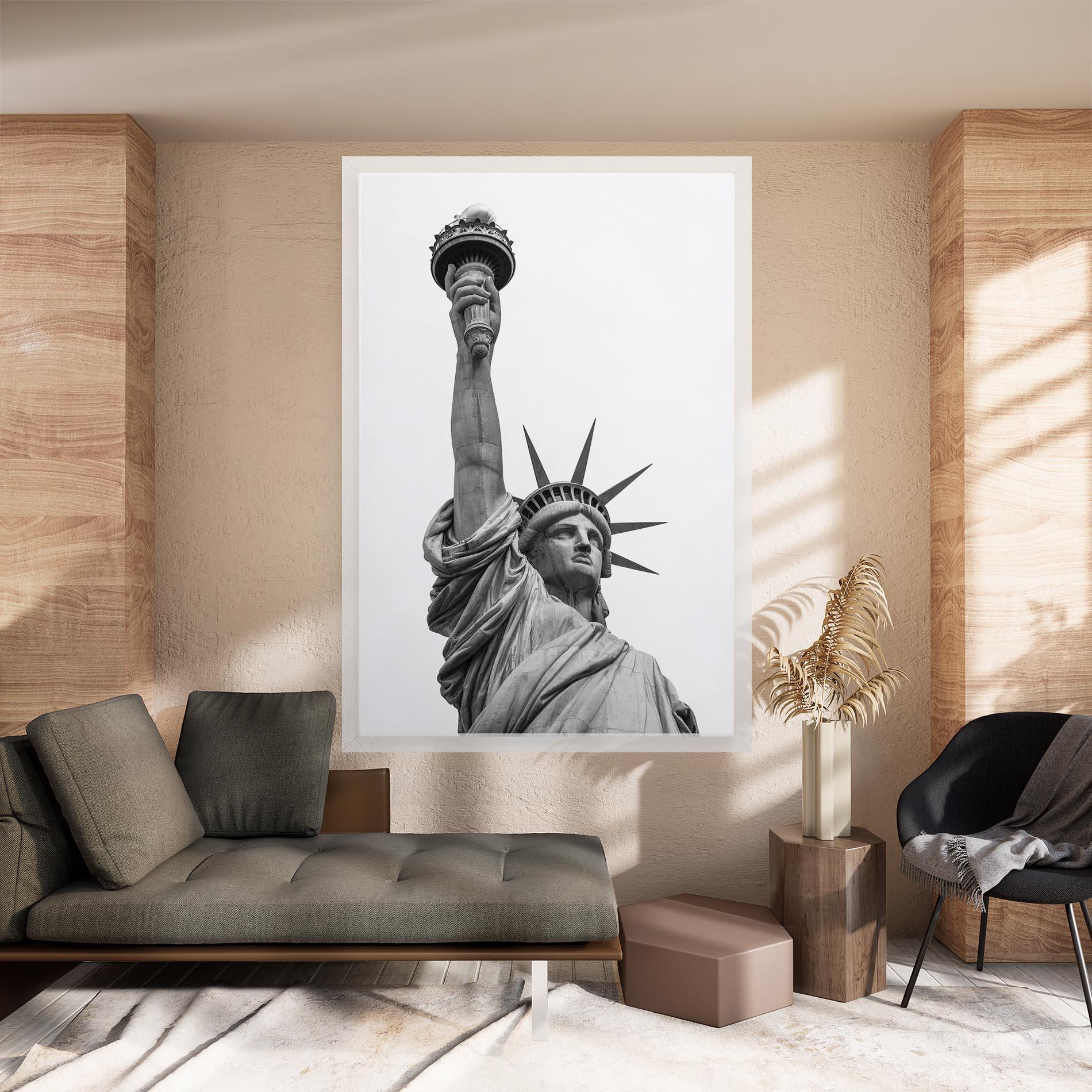 Картина на платно Liberty Statue mockup 8