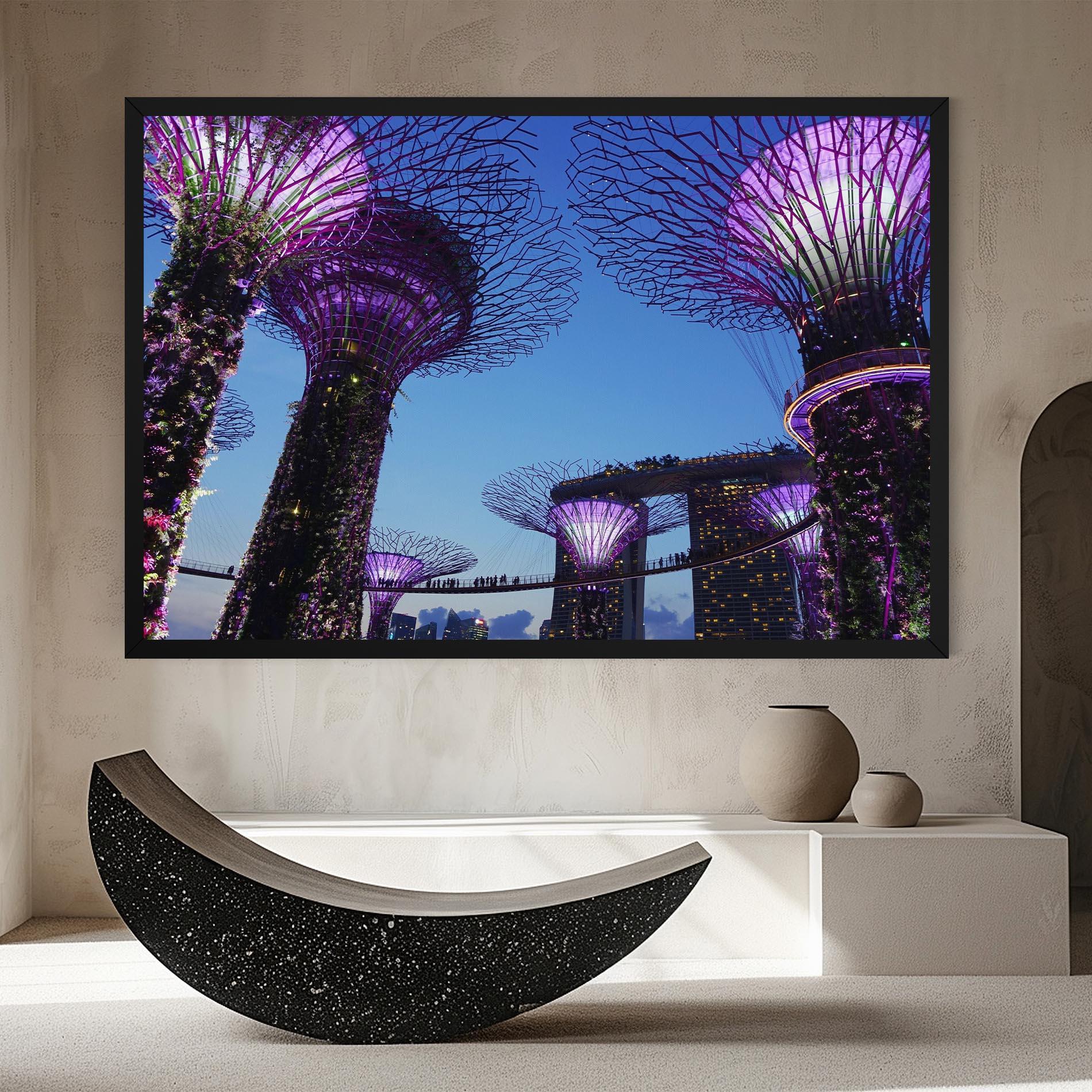 Картина на платно Gardens By The Bay mockup 8