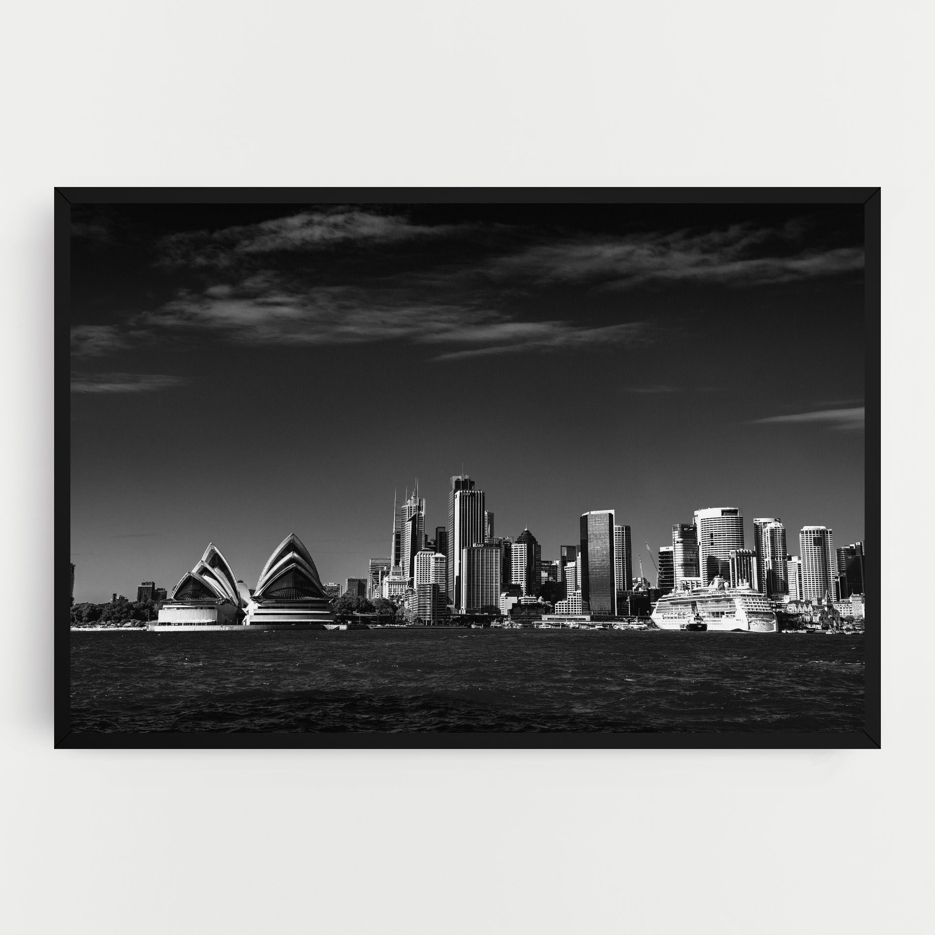 Grey Sidnew mockup 0